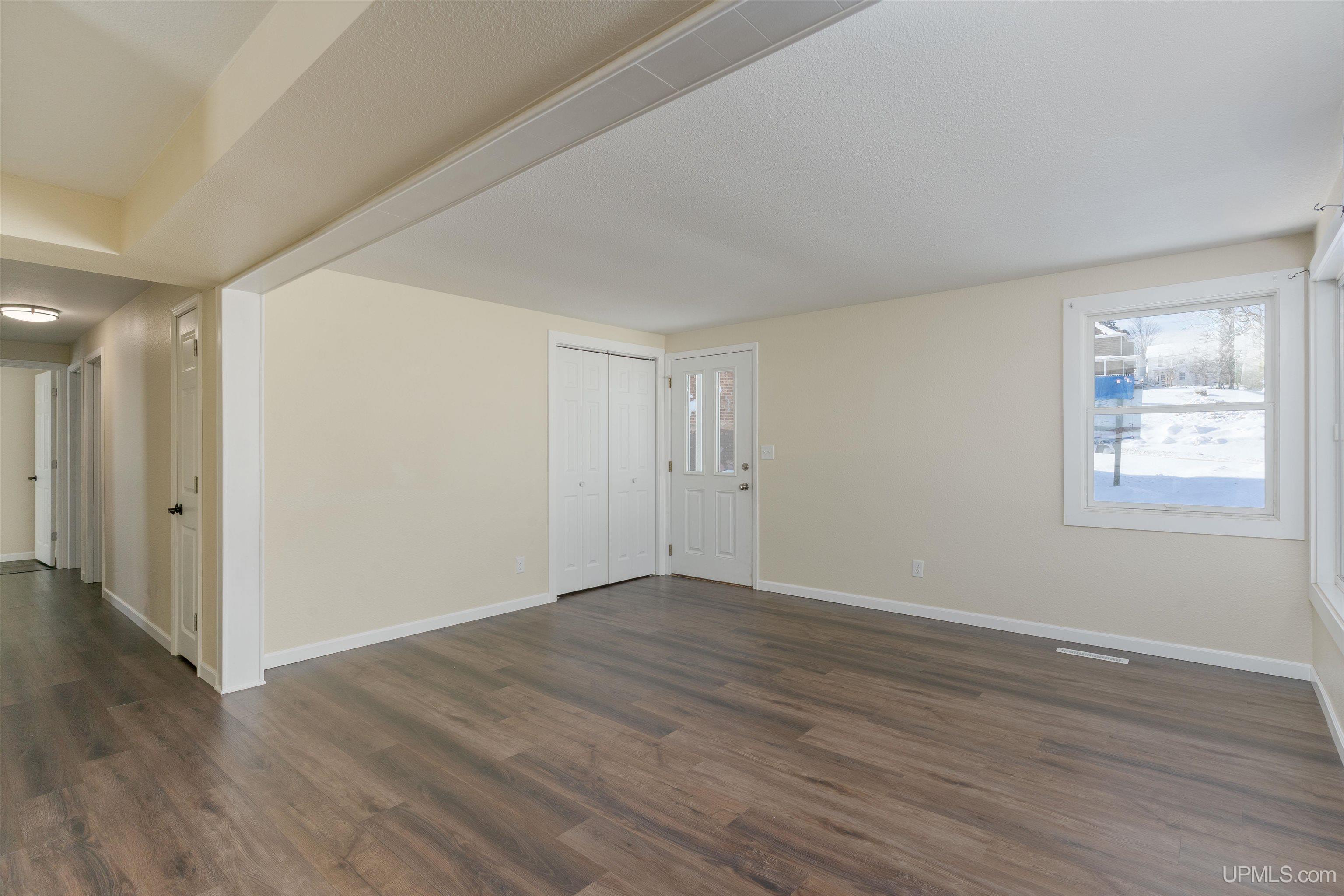 Homes for sale in Crystal Falls, MI | 217 Crystal Ave, Crystal Falls, MI 49920 | MLS# 50198723