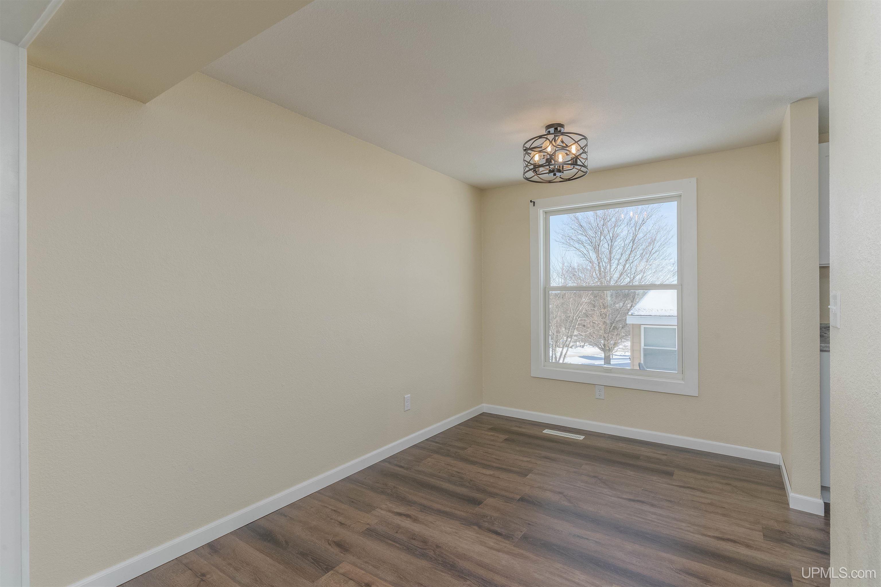 Homes for sale in Crystal Falls, MI | 217 Crystal Ave, Crystal Falls, MI 49920 | MLS# 50198723