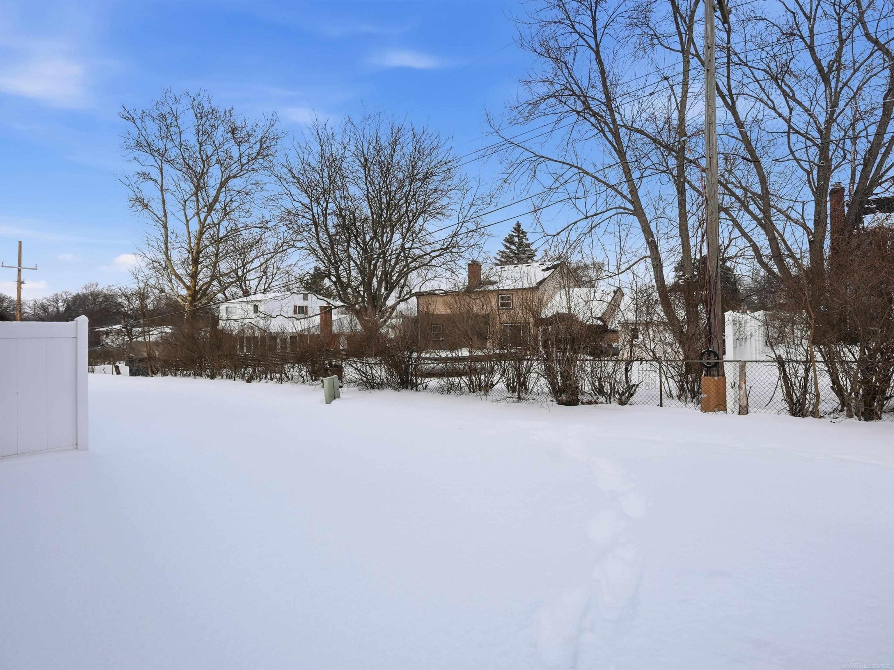 46723 Shelby Court, Shelby Twp, MI, 48317