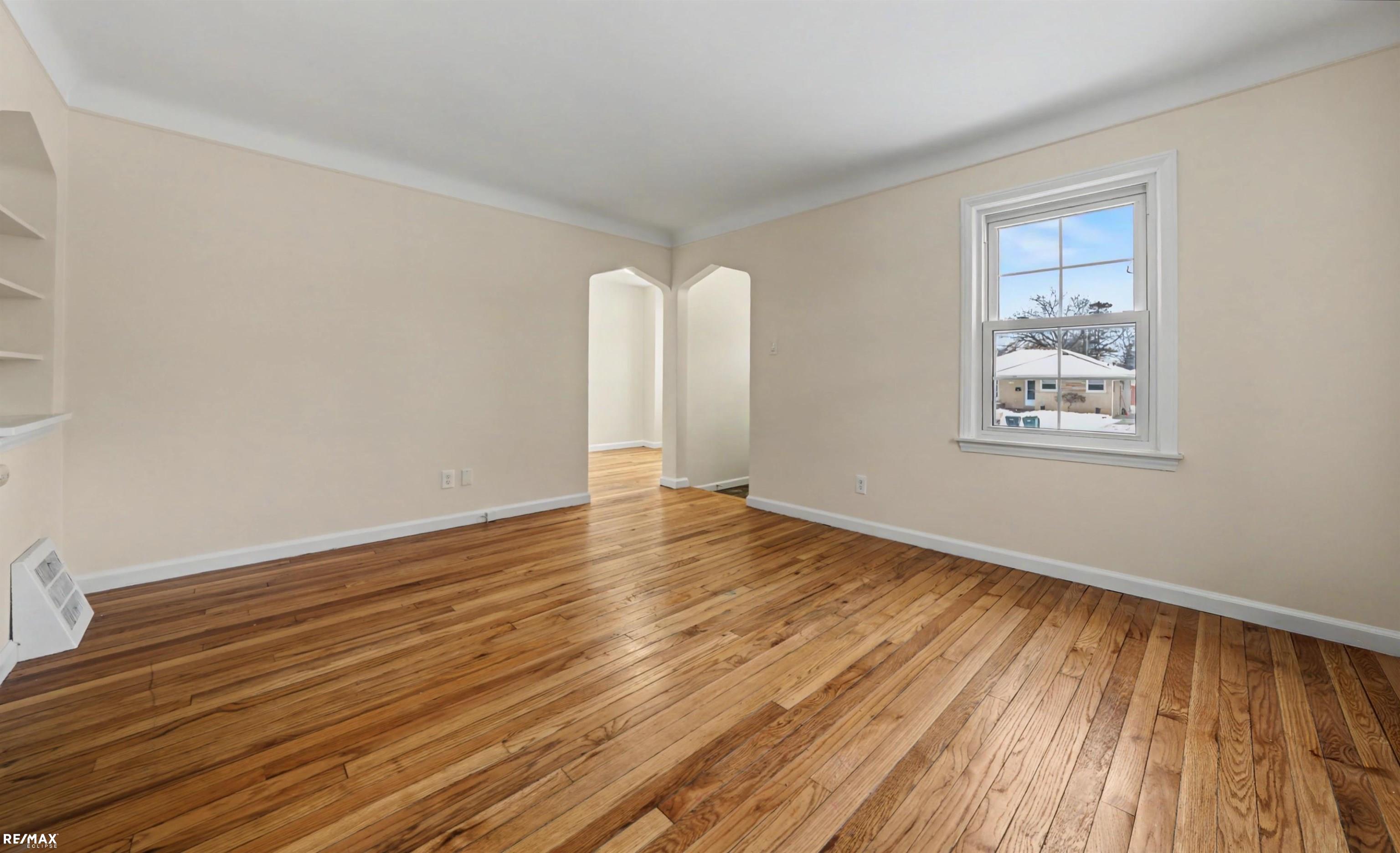 Royal Oak, MI, 48073-3466