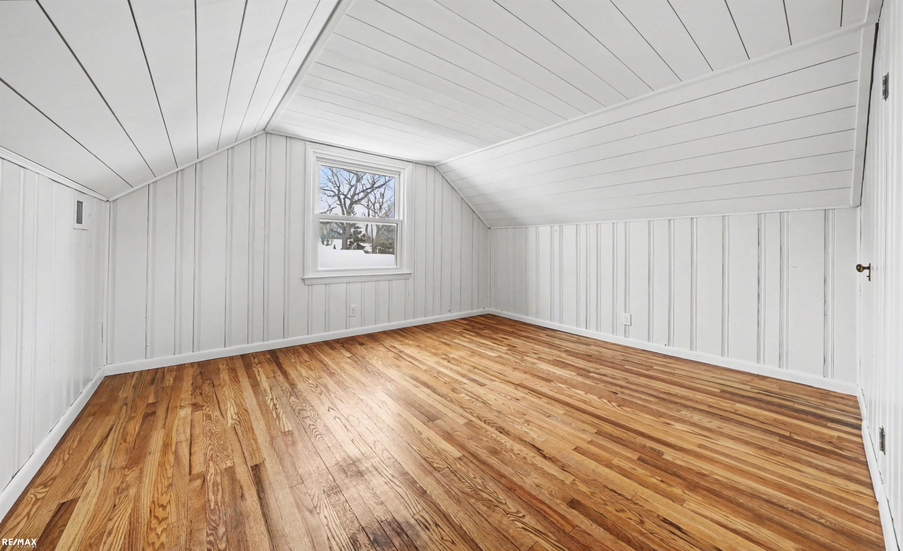 Royal Oak, MI, 48073-3466