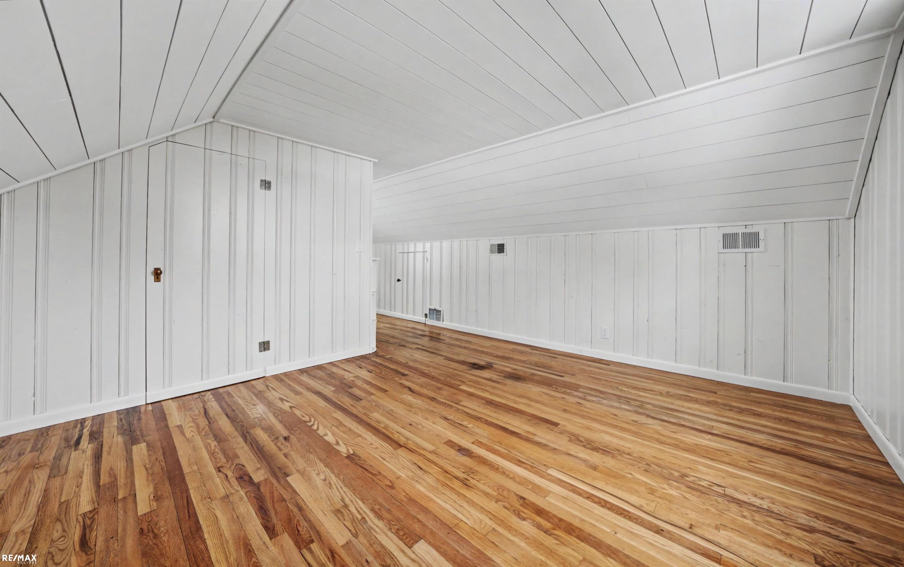 Royal Oak, MI, 48073-3466