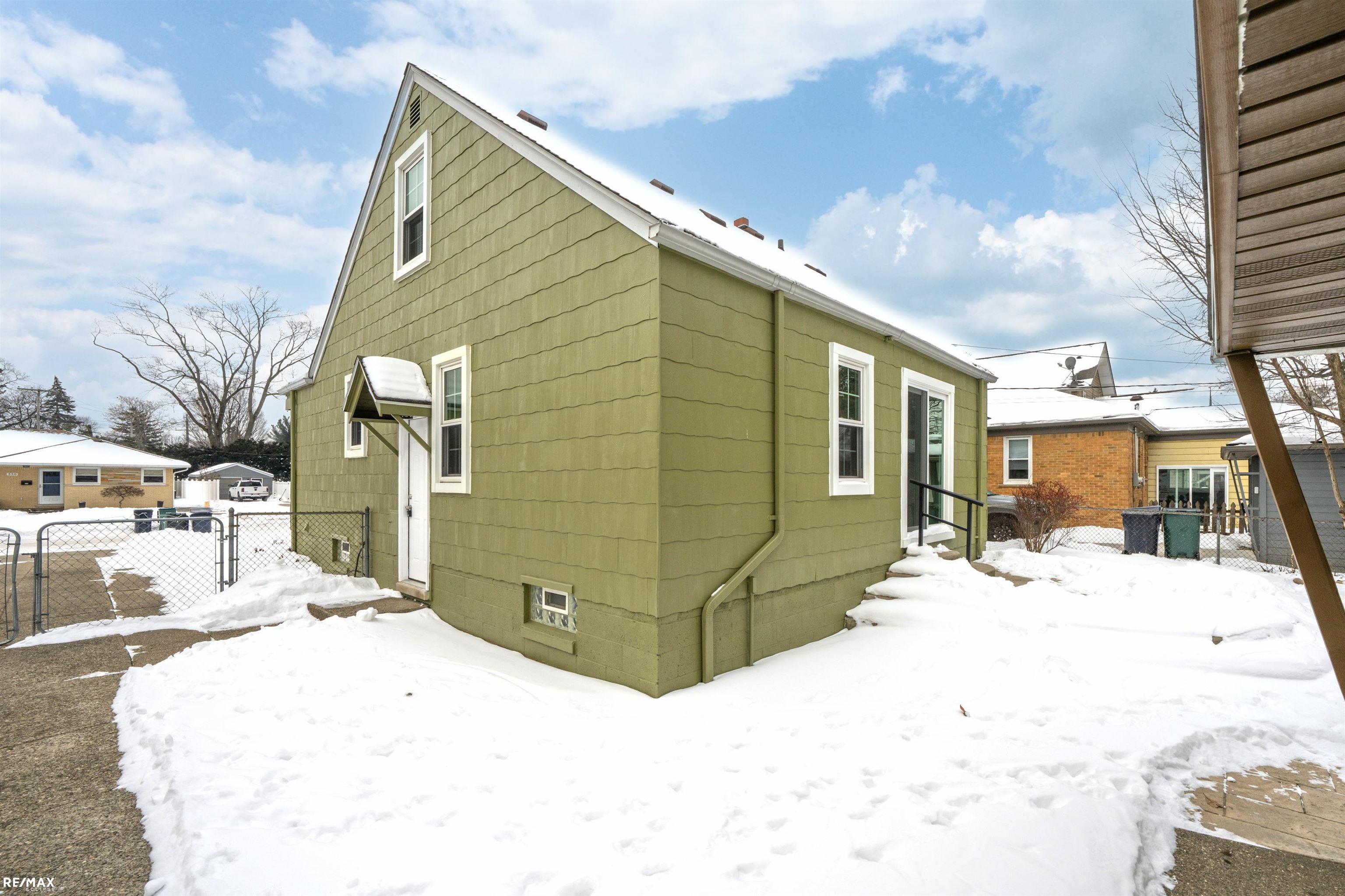 Royal Oak, MI, 48073-3466