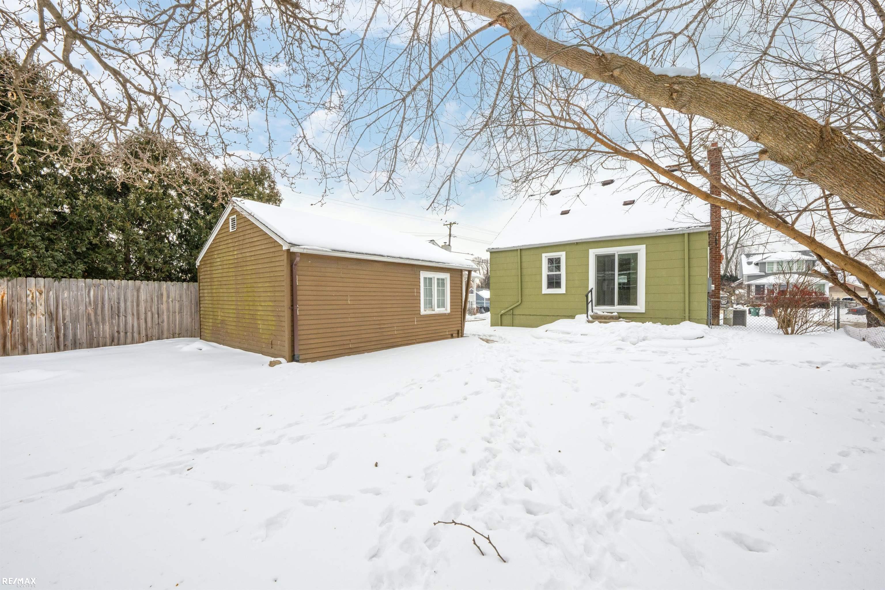 Royal Oak, MI, 48073-3466