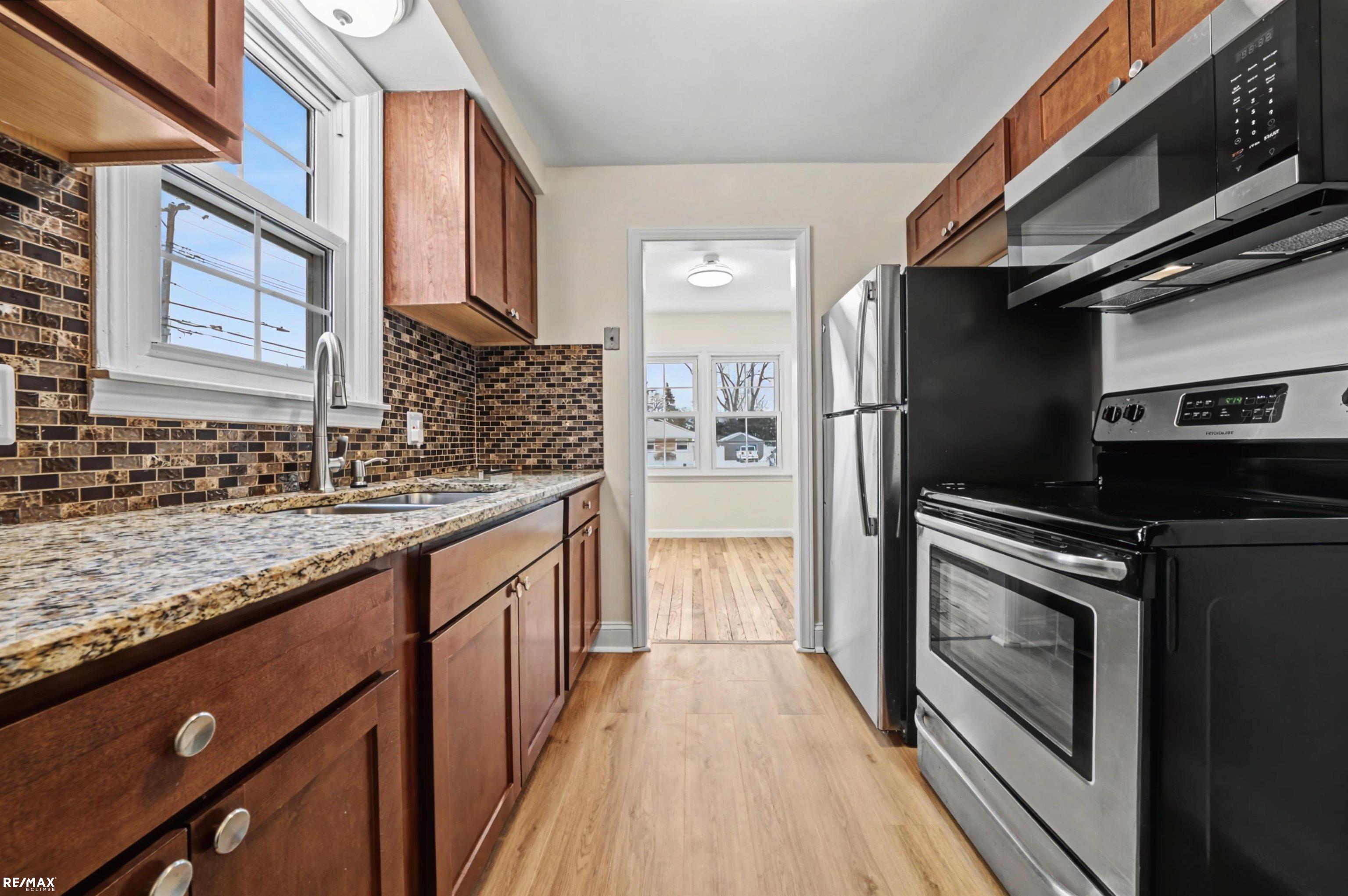 Royal Oak, MI, 48073-3466