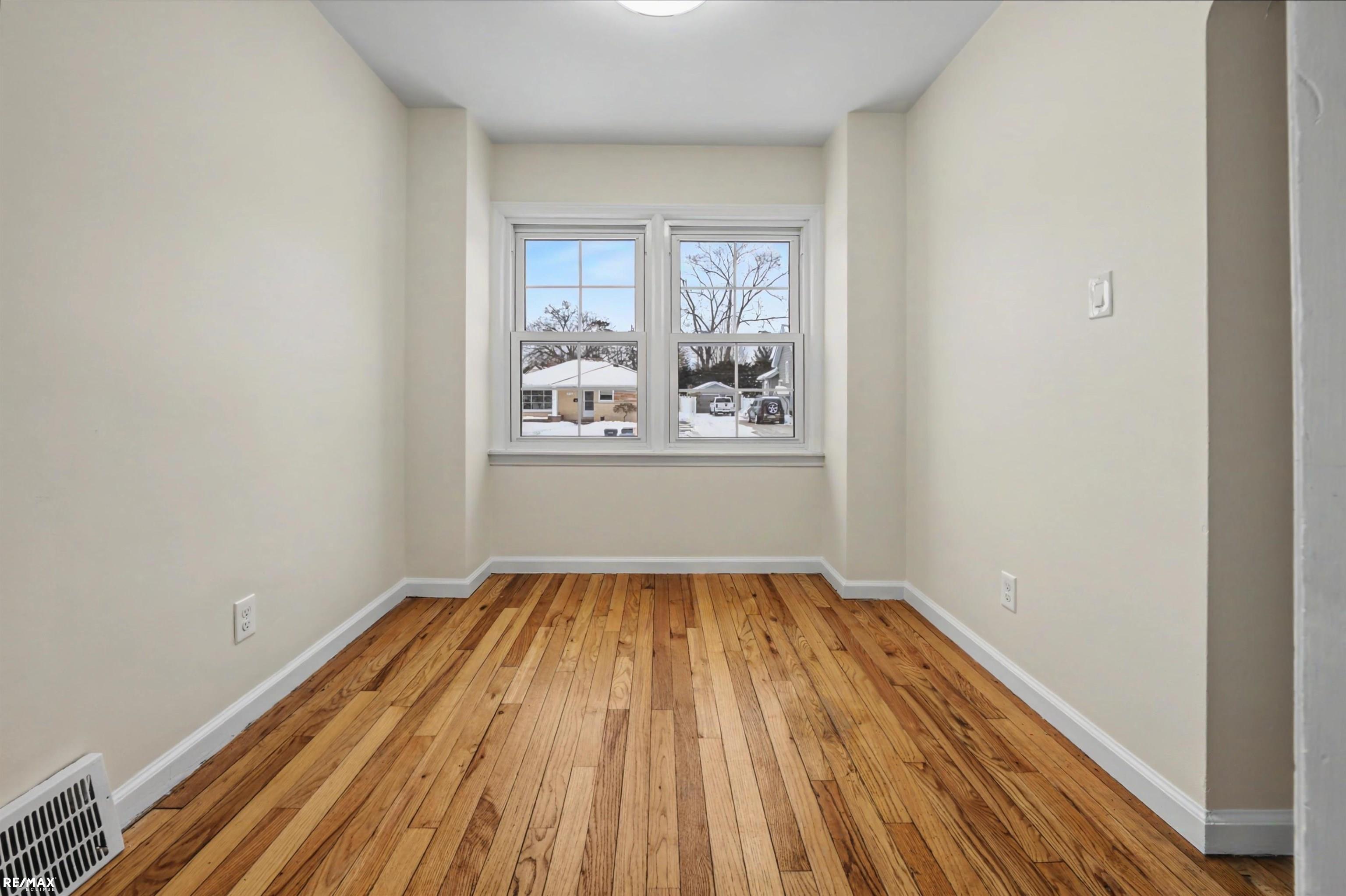 Royal Oak, MI, 48073-3466