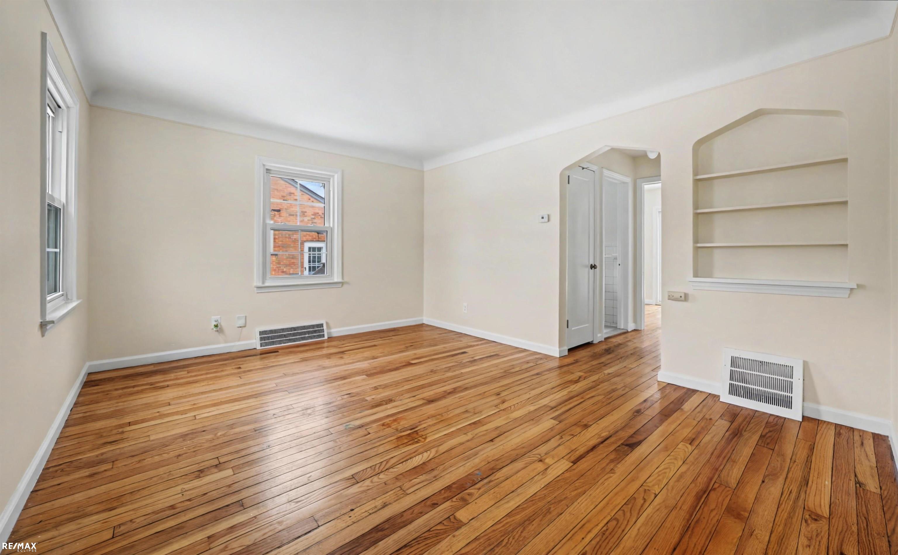 Royal Oak, MI, 48073-3466