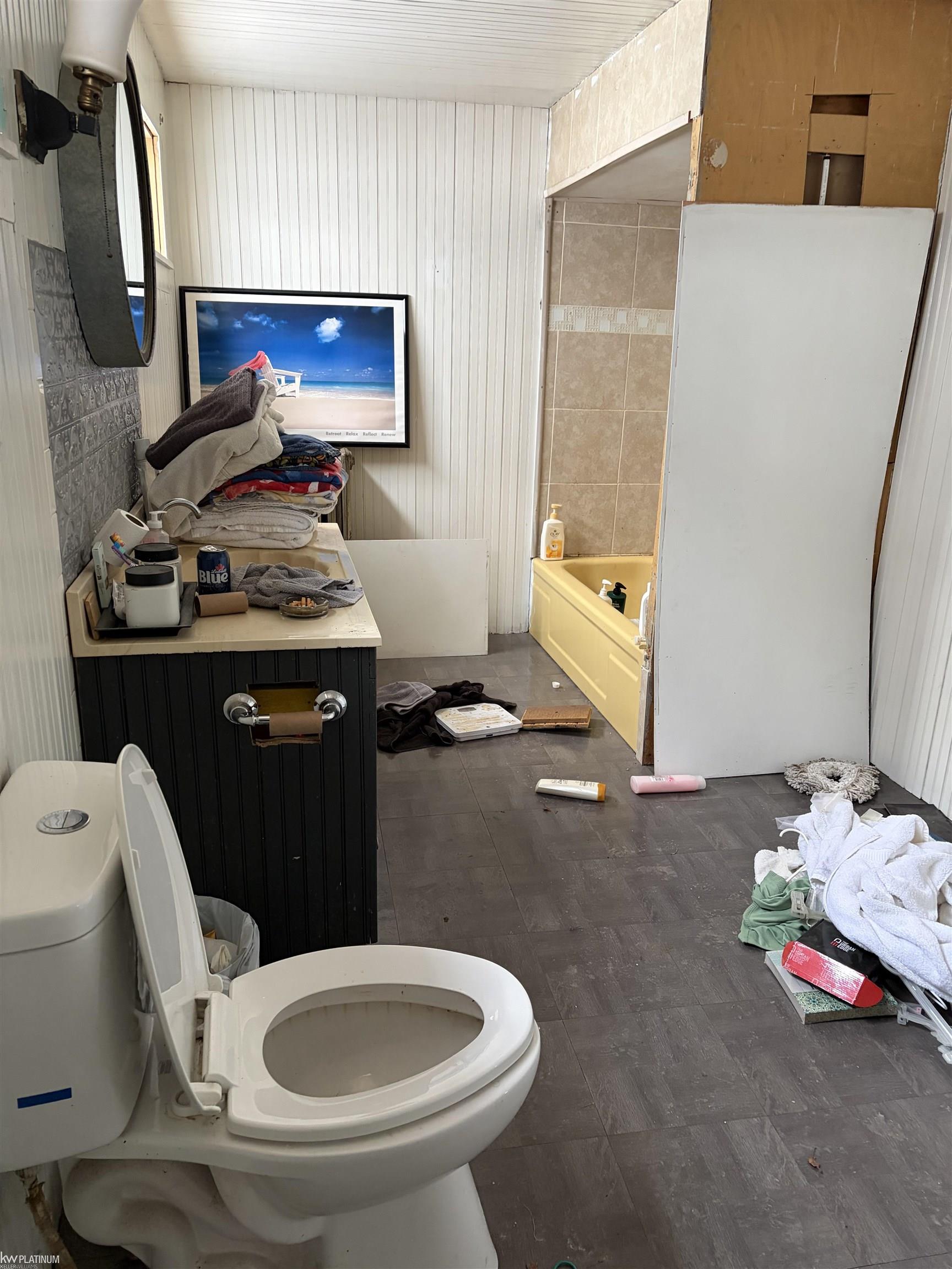 Homes for sale in Applegate, MI | 2220 Church Rd, Applegate, MI 48401 | MLS# 50198757