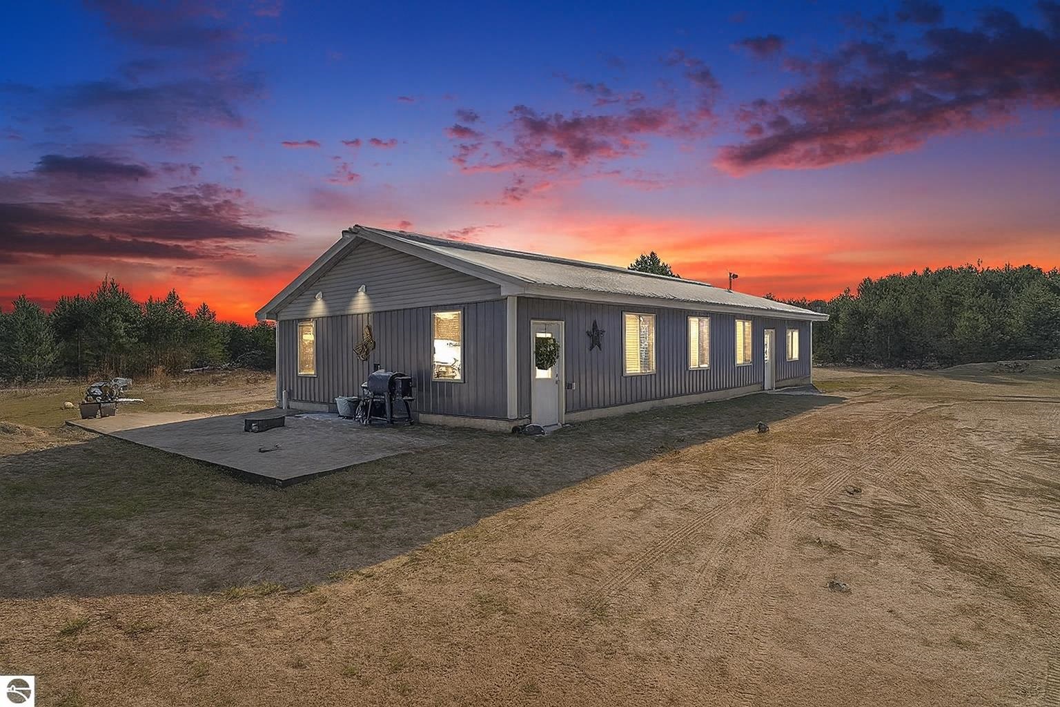 11249 SW Frankie Lane, Fife Lake, MI, 49633