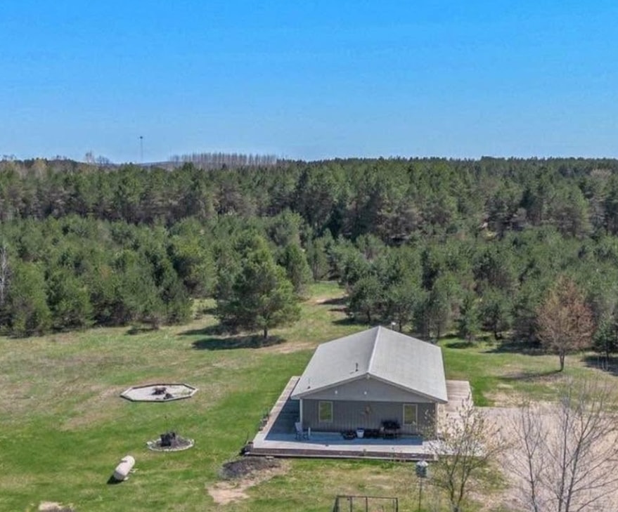 11249 SW Frankie Lane, Fife Lake, MI, 49633