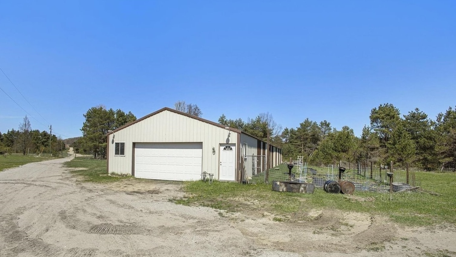 11249 SW Frankie Lane, Fife Lake, MI, 49633