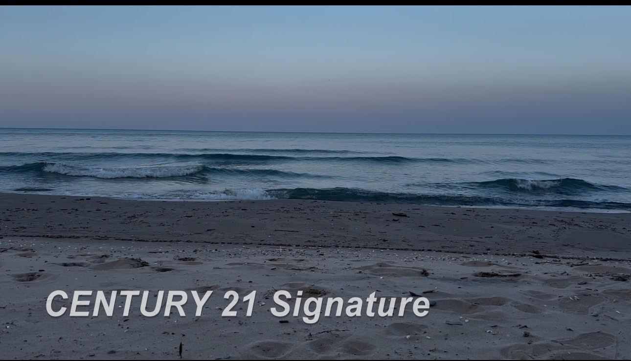 Homes for sale in Tawas City, MI | 1647 N Huron Rd, Tawas City, MI 48763 | MLS# 50198786