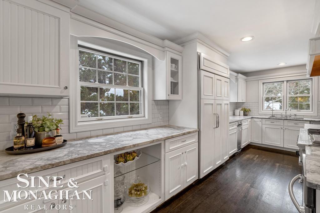 520 Pleasant Street, Birmingham, MI, 48009