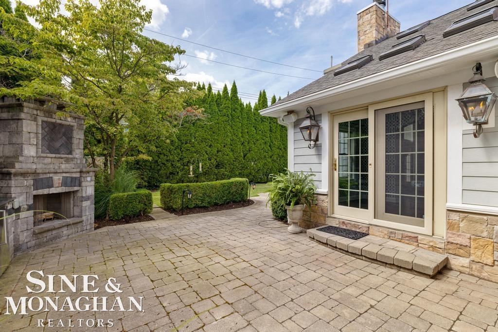 520 Pleasant Street, Birmingham, MI, 48009