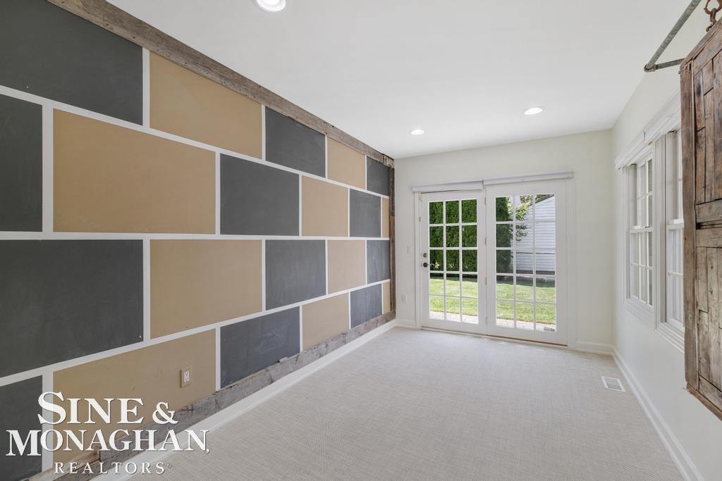 520 Pleasant Street, Birmingham, MI, 48009