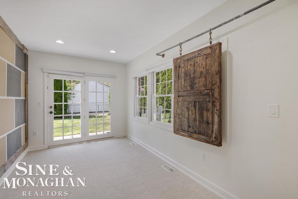 520 Pleasant Street, Birmingham, MI, 48009