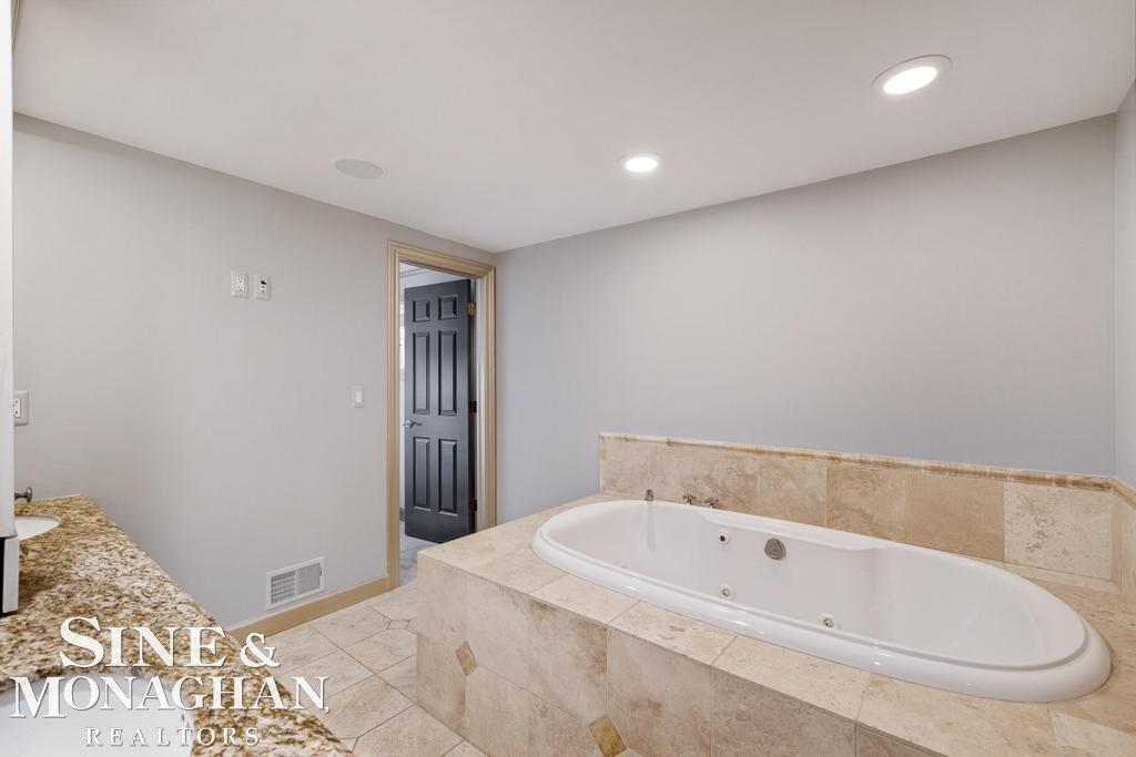 520 Pleasant Street, Birmingham, MI, 48009