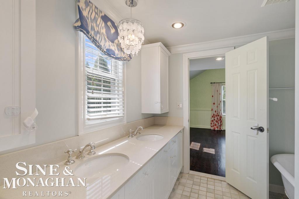 520 Pleasant Street, Birmingham, MI, 48009