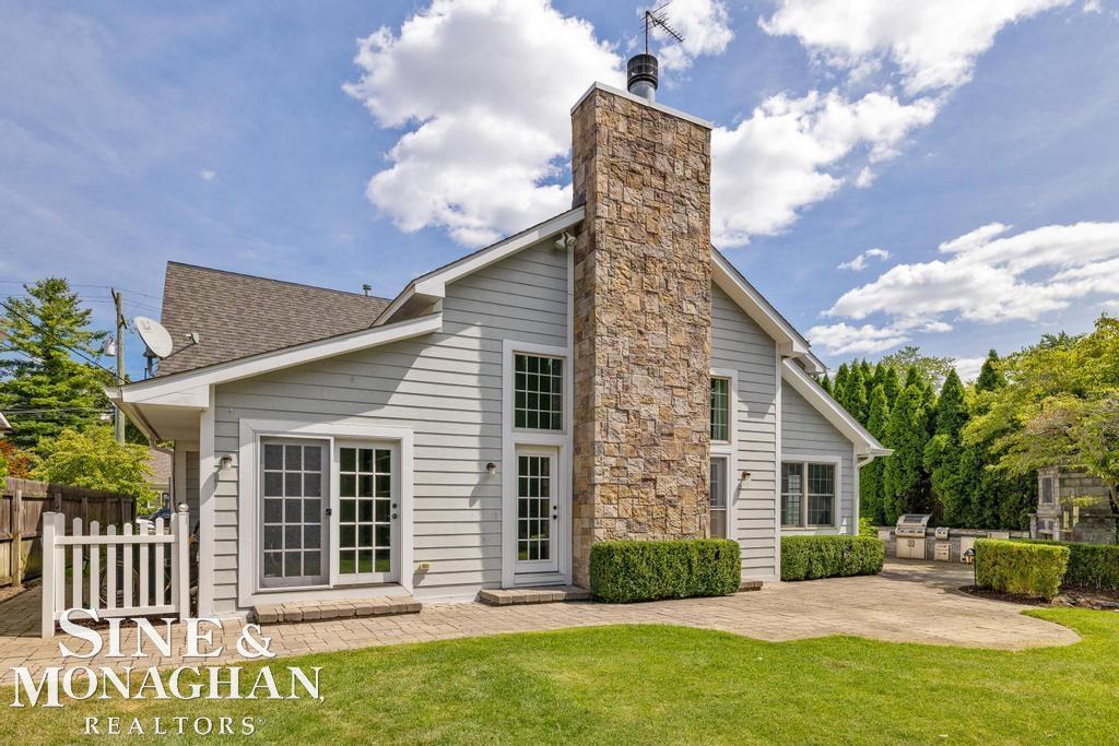 520 Pleasant Street, Birmingham, MI, 48009