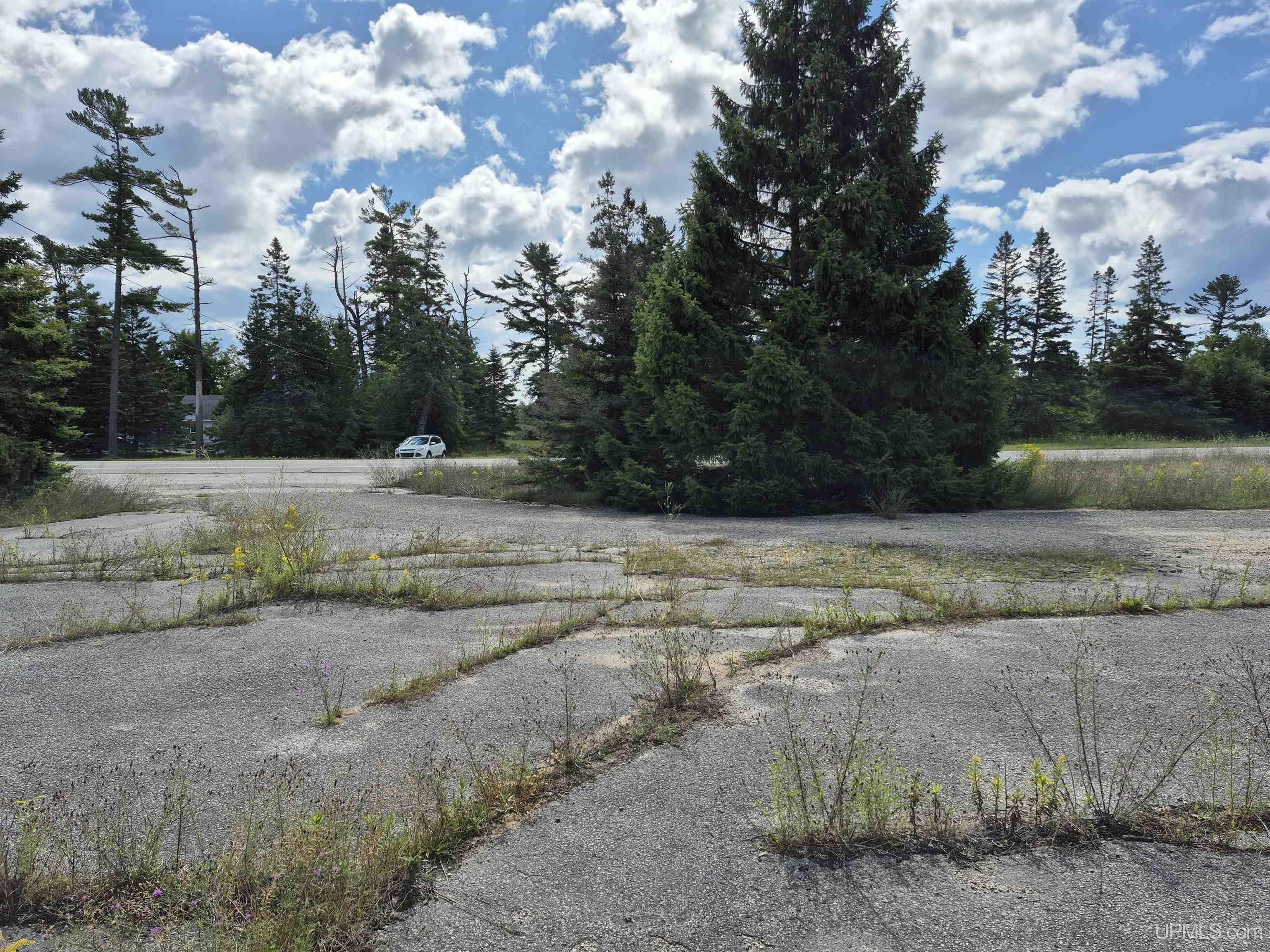 6838 W Us2 Highway, Manistique, MI, 49854