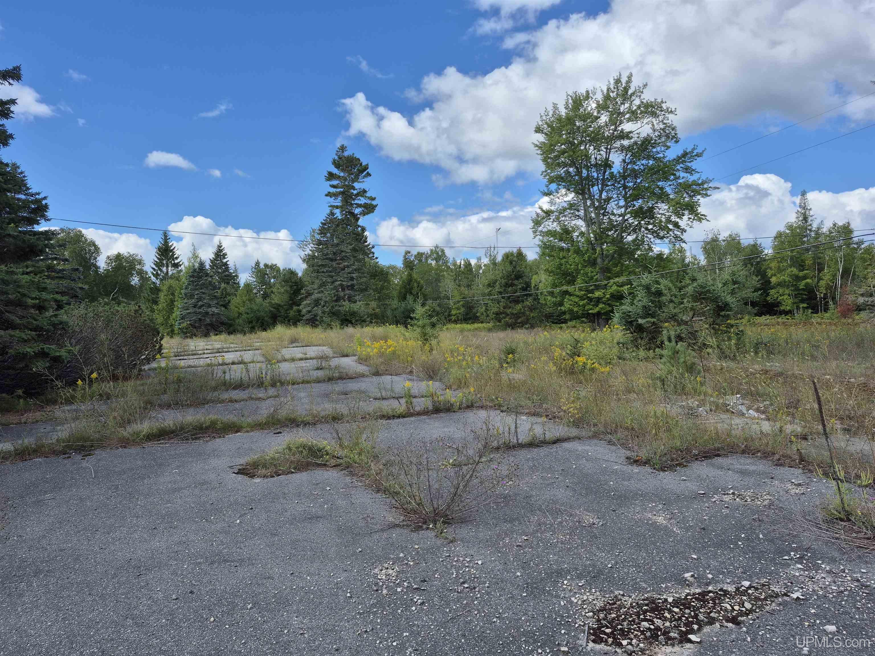 6838 W Us2 Highway, Manistique, MI, 49854