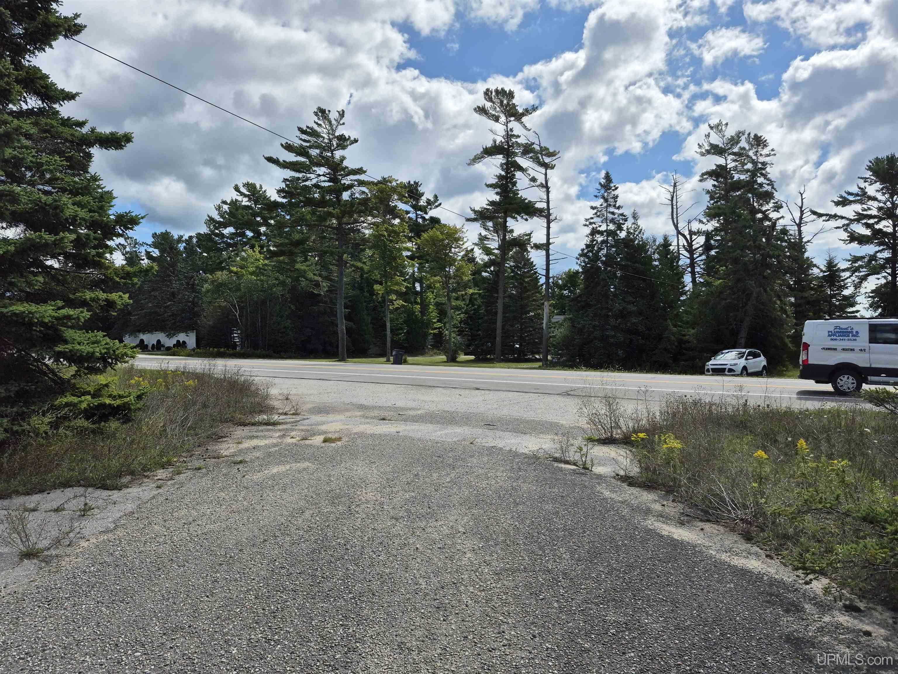 6838 W Us2 Highway, Manistique, MI, 49854