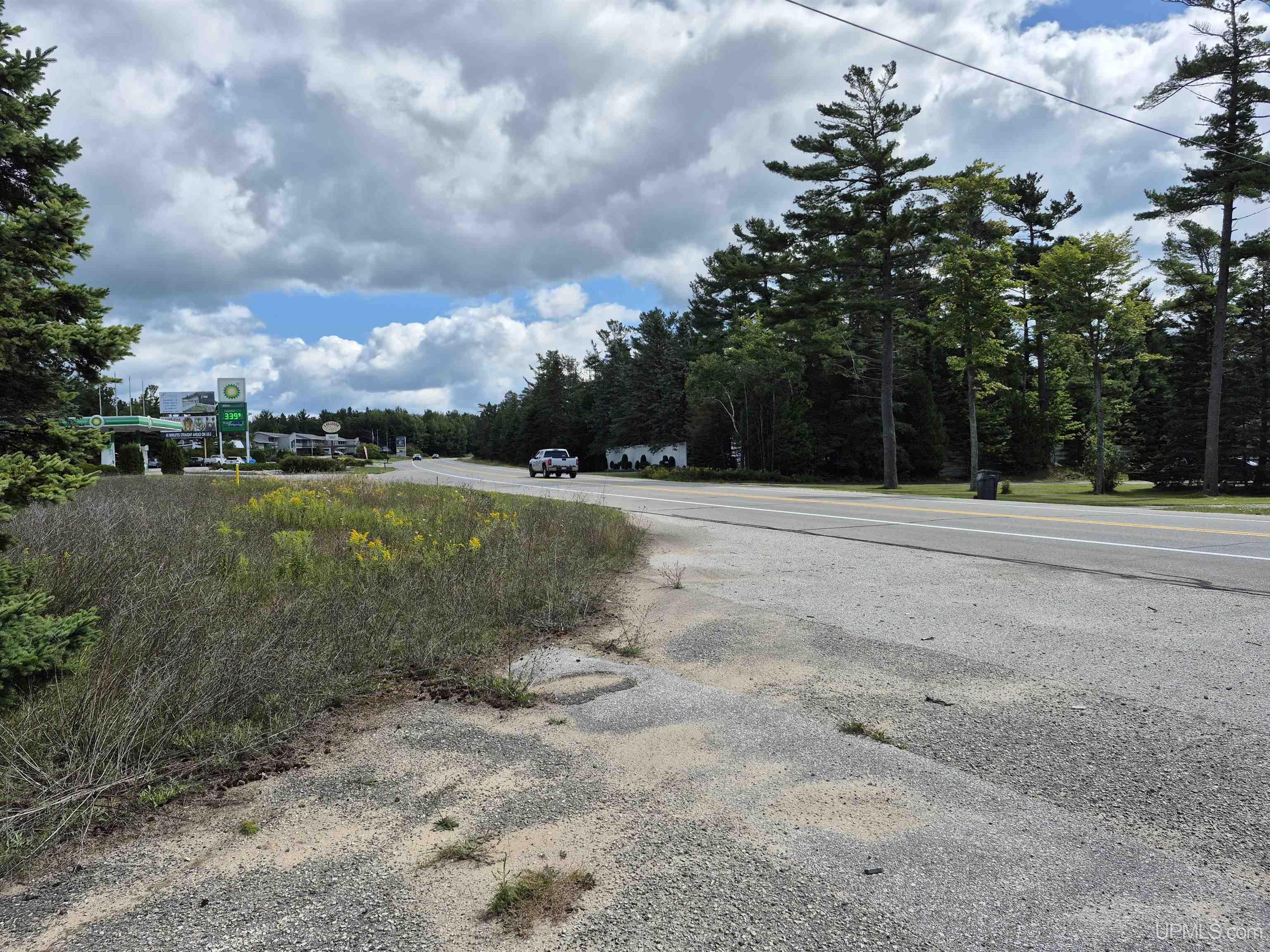 6838 W Us2 Highway, Manistique, MI, 49854