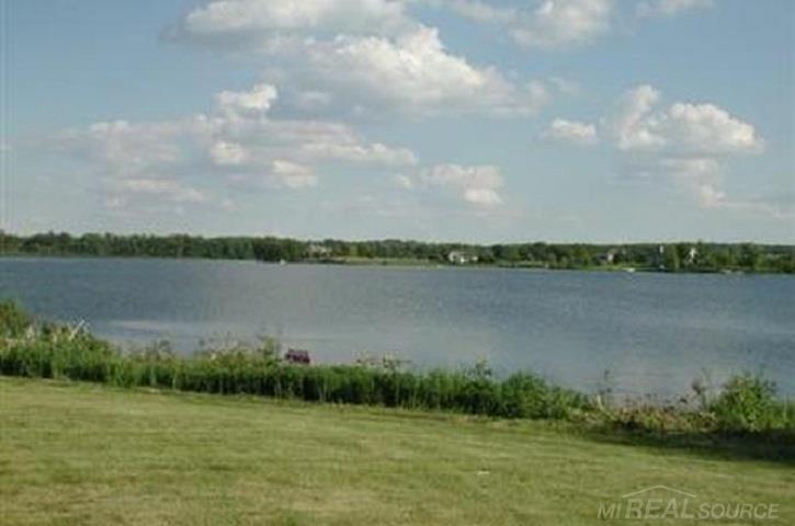 25455 Island View Lane photo 2