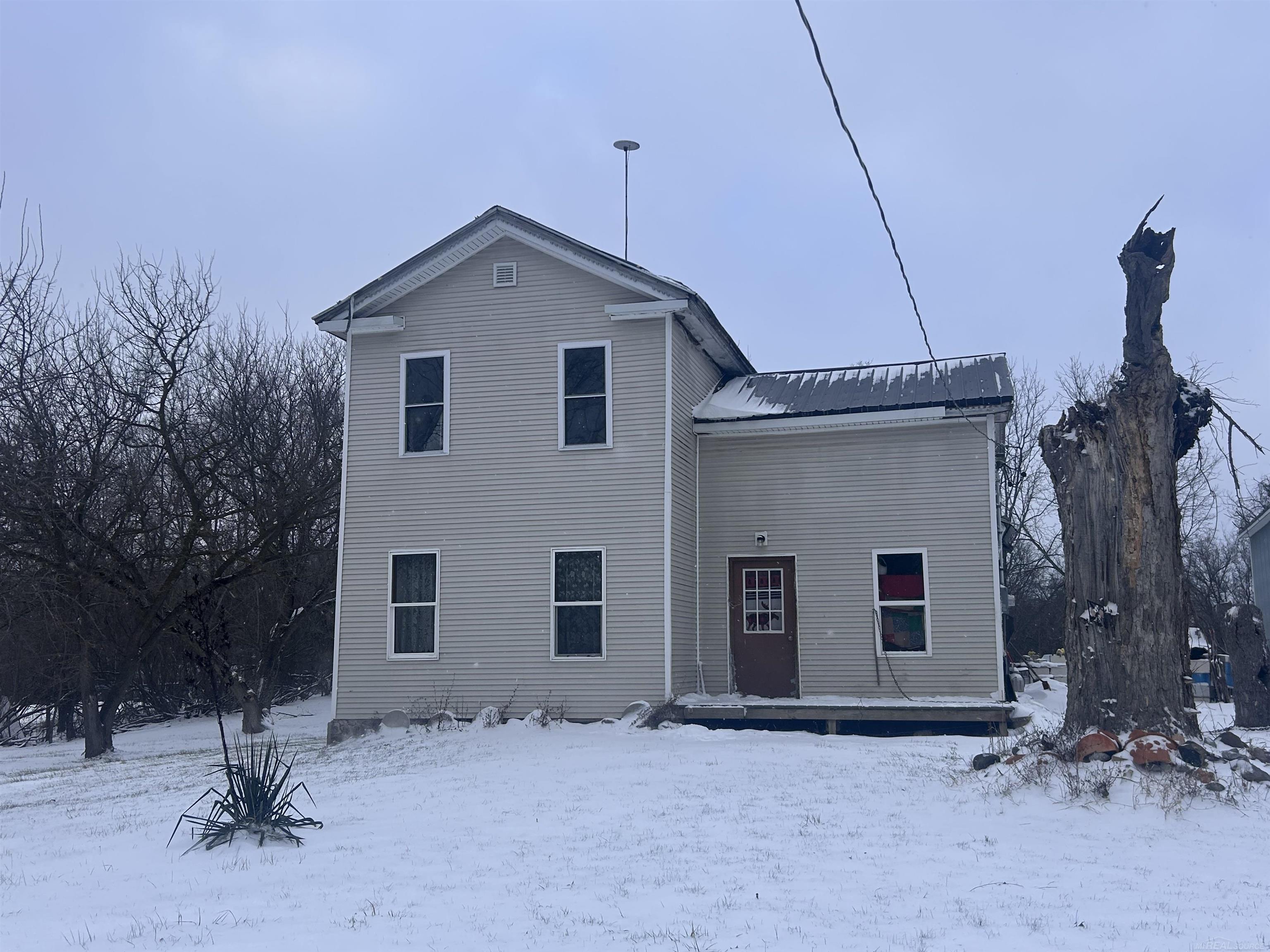 Homes for sale in Lyons, MI | 1220 E Bridge St, Lyons, MI 48851 | MLS# 50198813