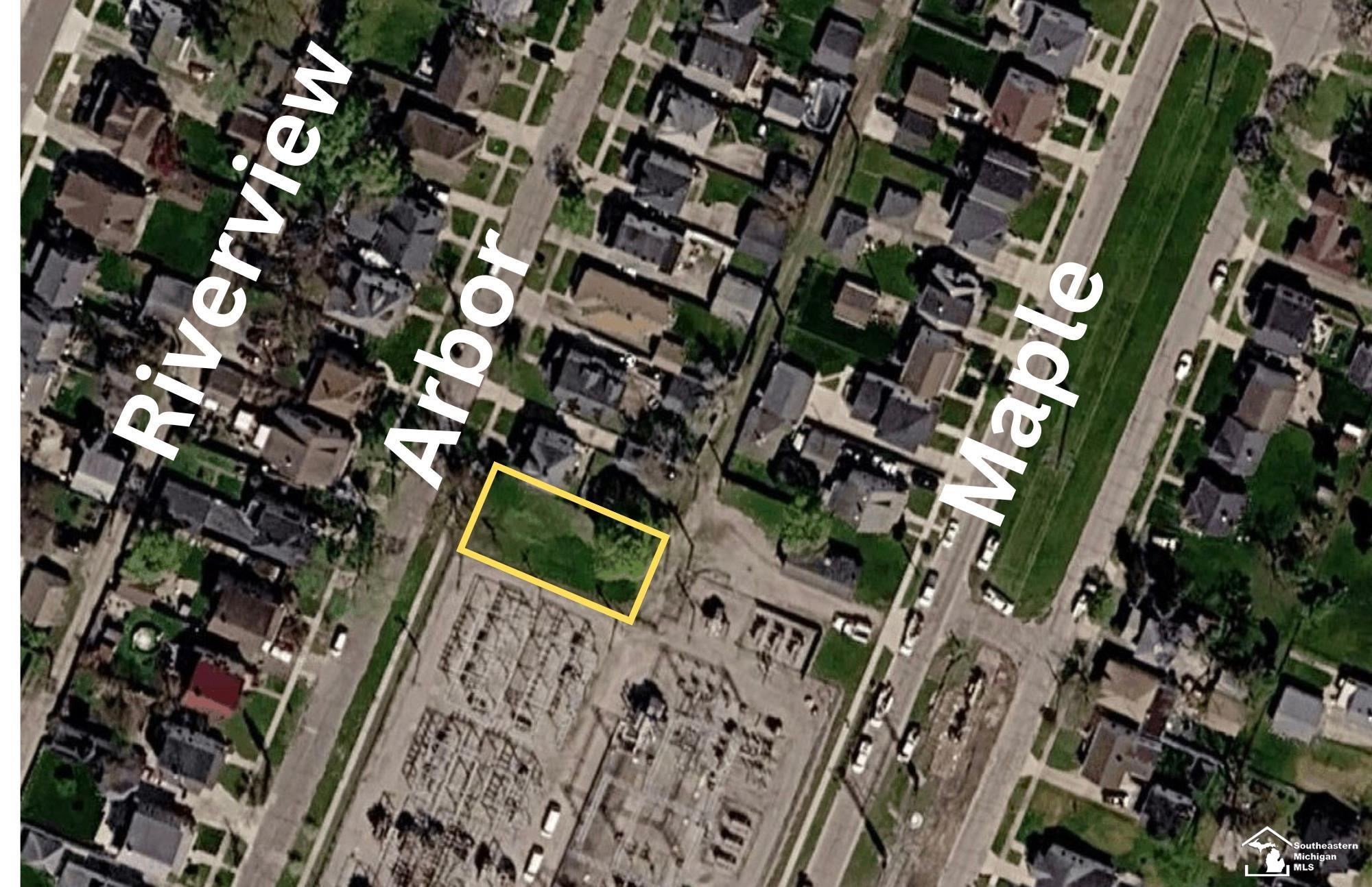 Photo of property for sale at 434 Arbor Avenue, Monroe MI 48162-2511