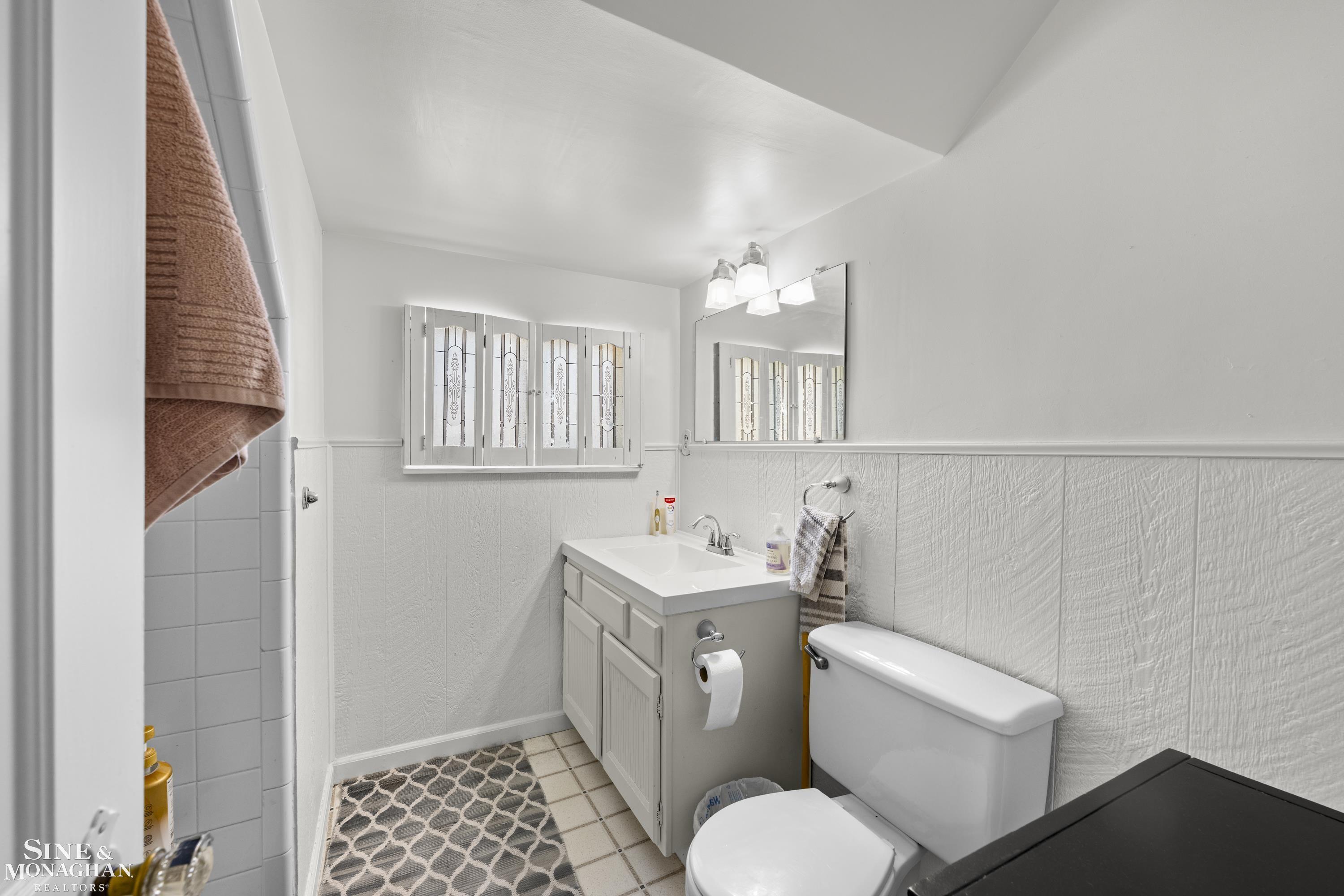 Saint Clair Shores, MI, 48081