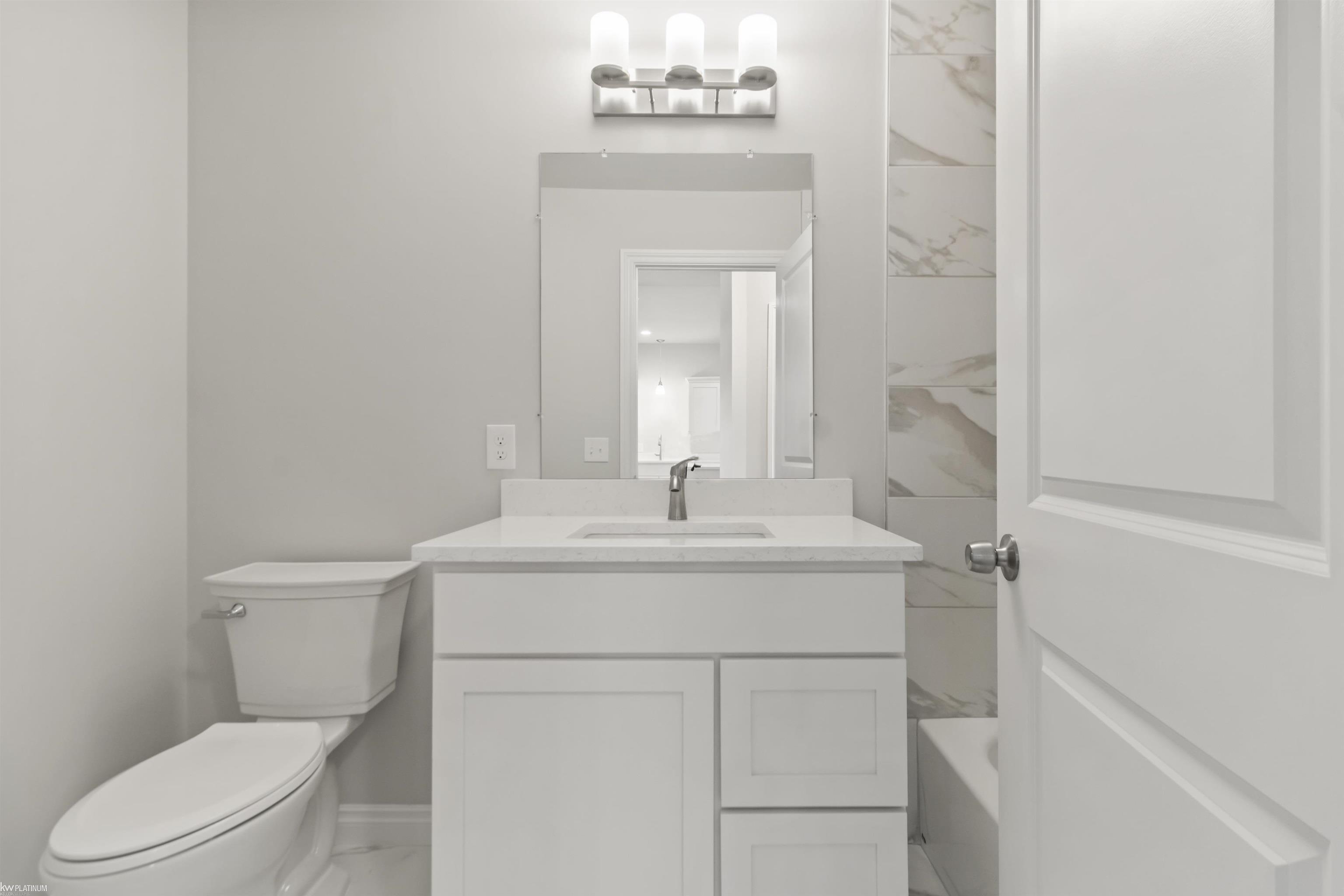 26177 Juliagrove Lane UNIT&nbsp;UNIT&nbsp;#46 - Building #12, New Baltimore, MI, 48051