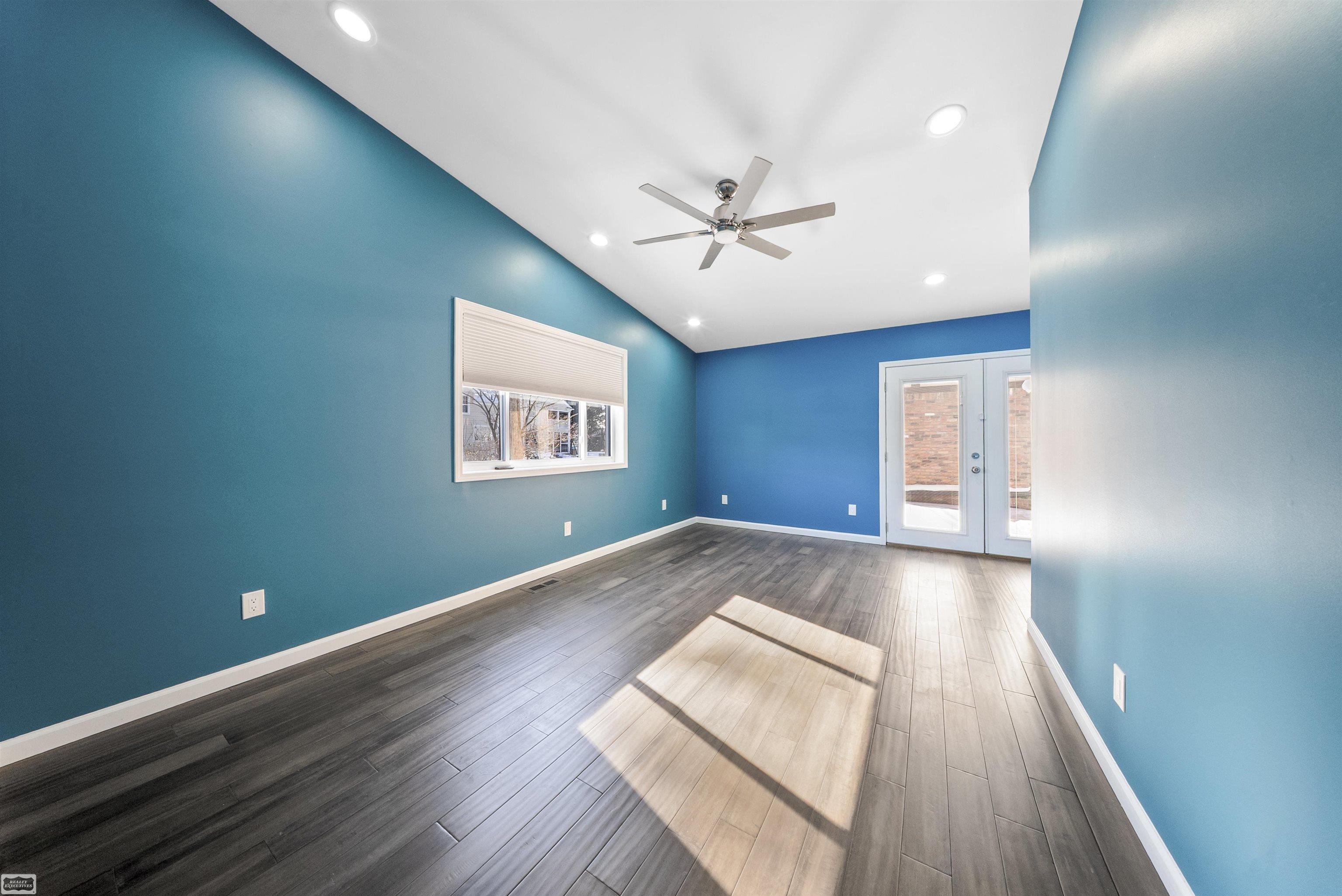 1030 Bishop Road photo 23