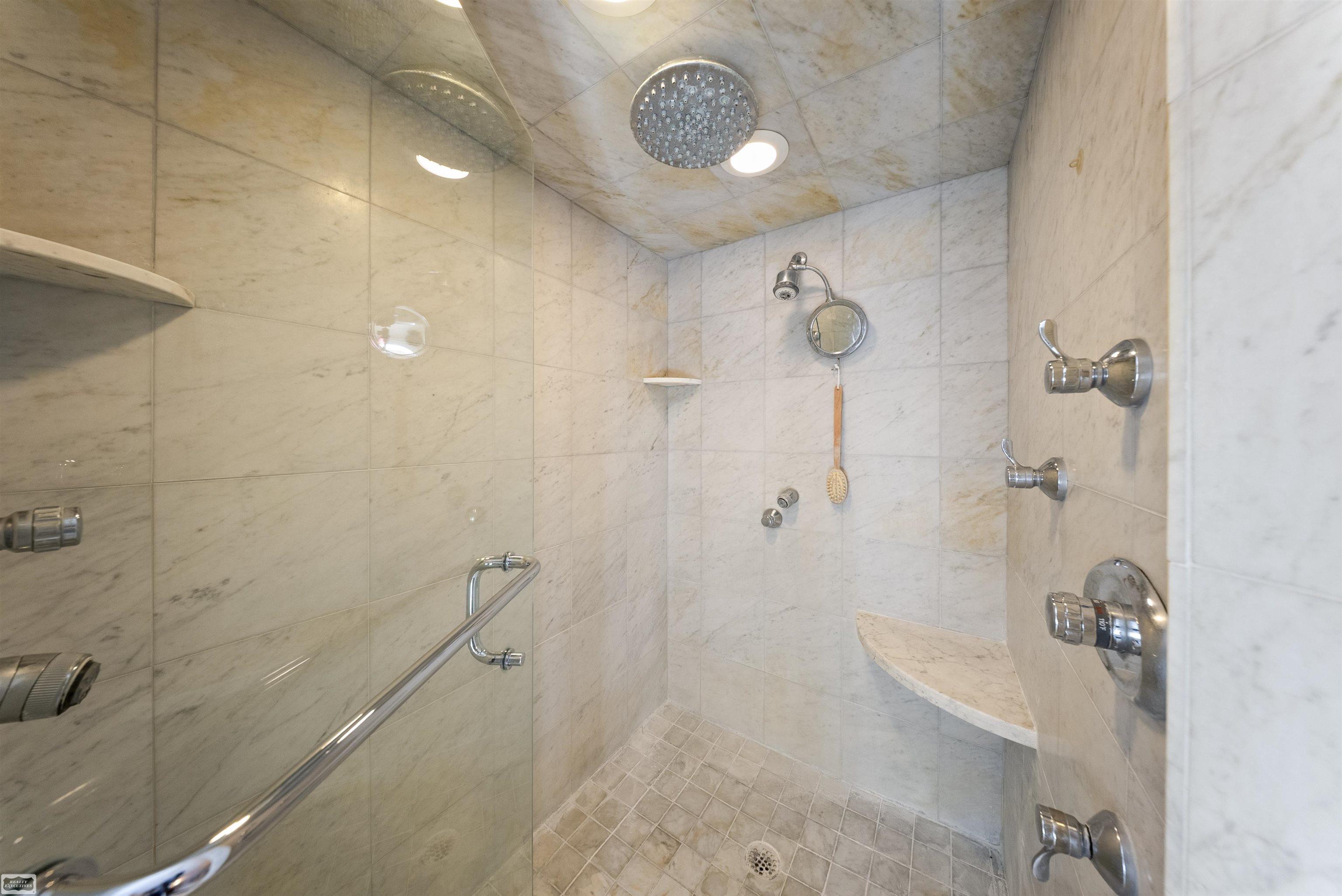 1030 Bishop Road photo 37