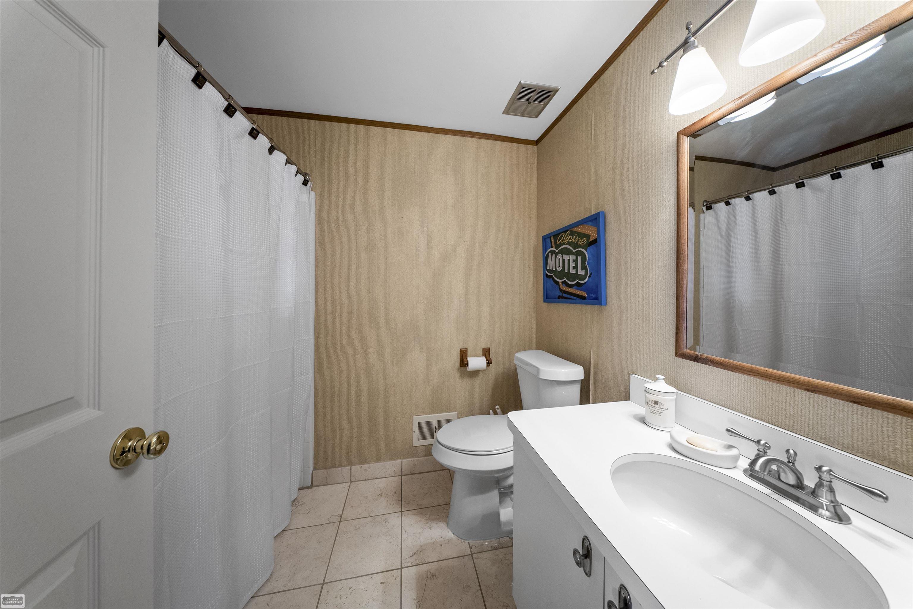 1030 Bishop Road photo 40