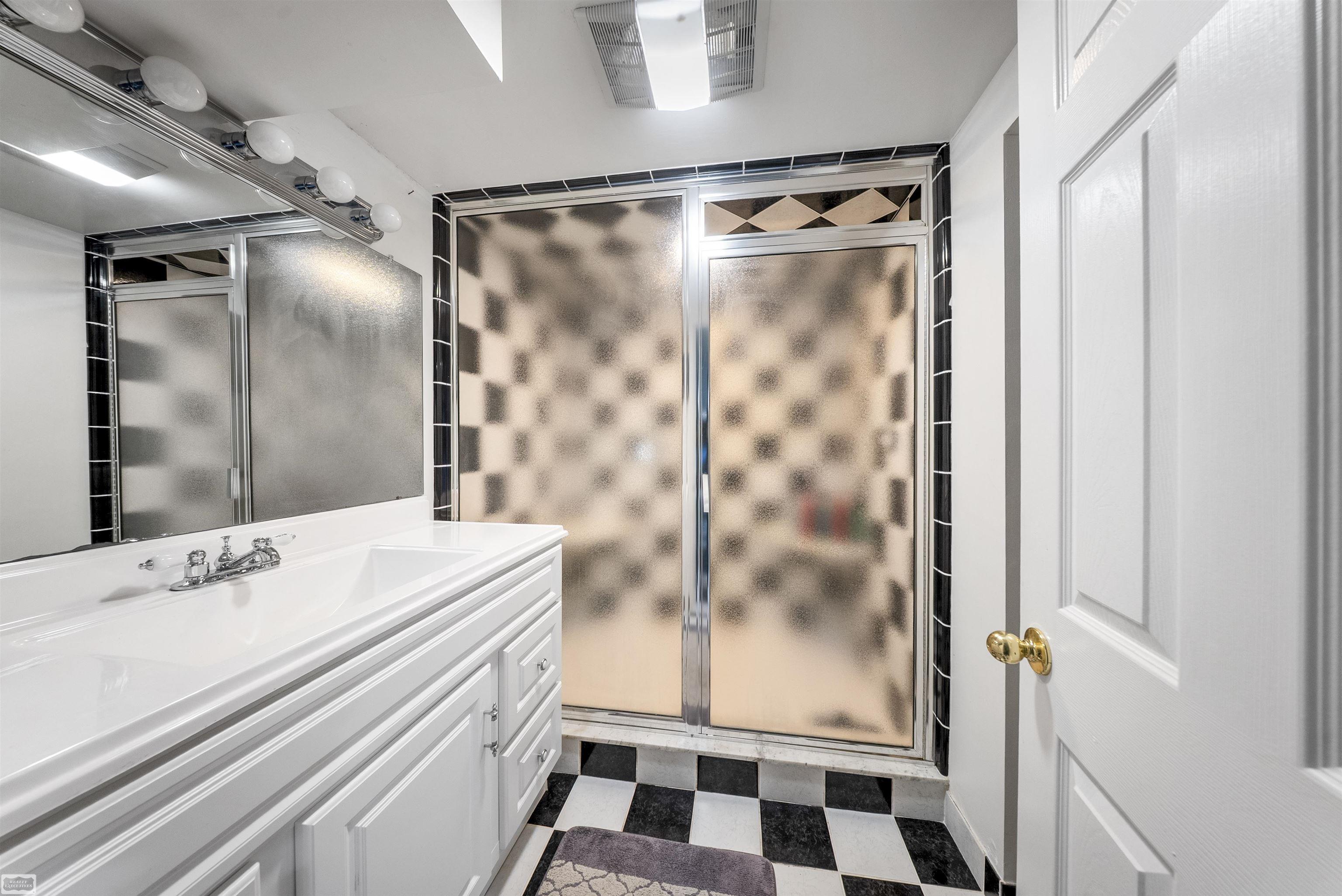 1030 Bishop Road photo 46