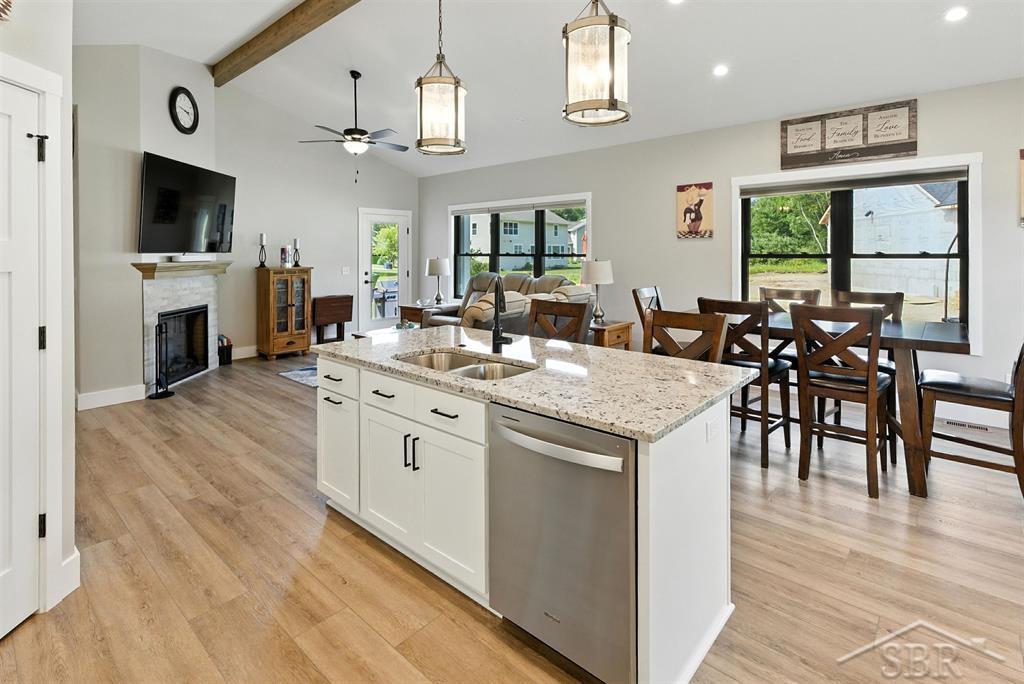 701 Broadhead Drive, Midland, MI, 48642