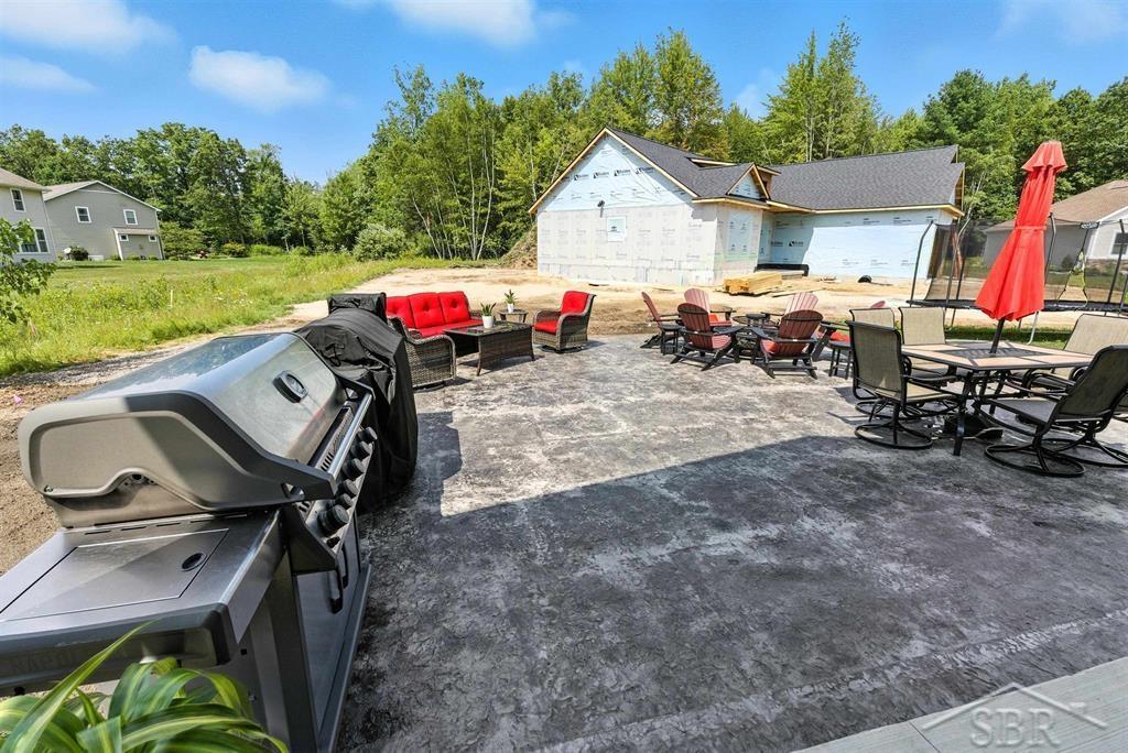 701 Broadhead Drive, Midland, MI, 48642