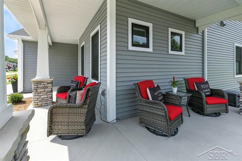 701 Broadhead Drive, Midland, MI, 48642