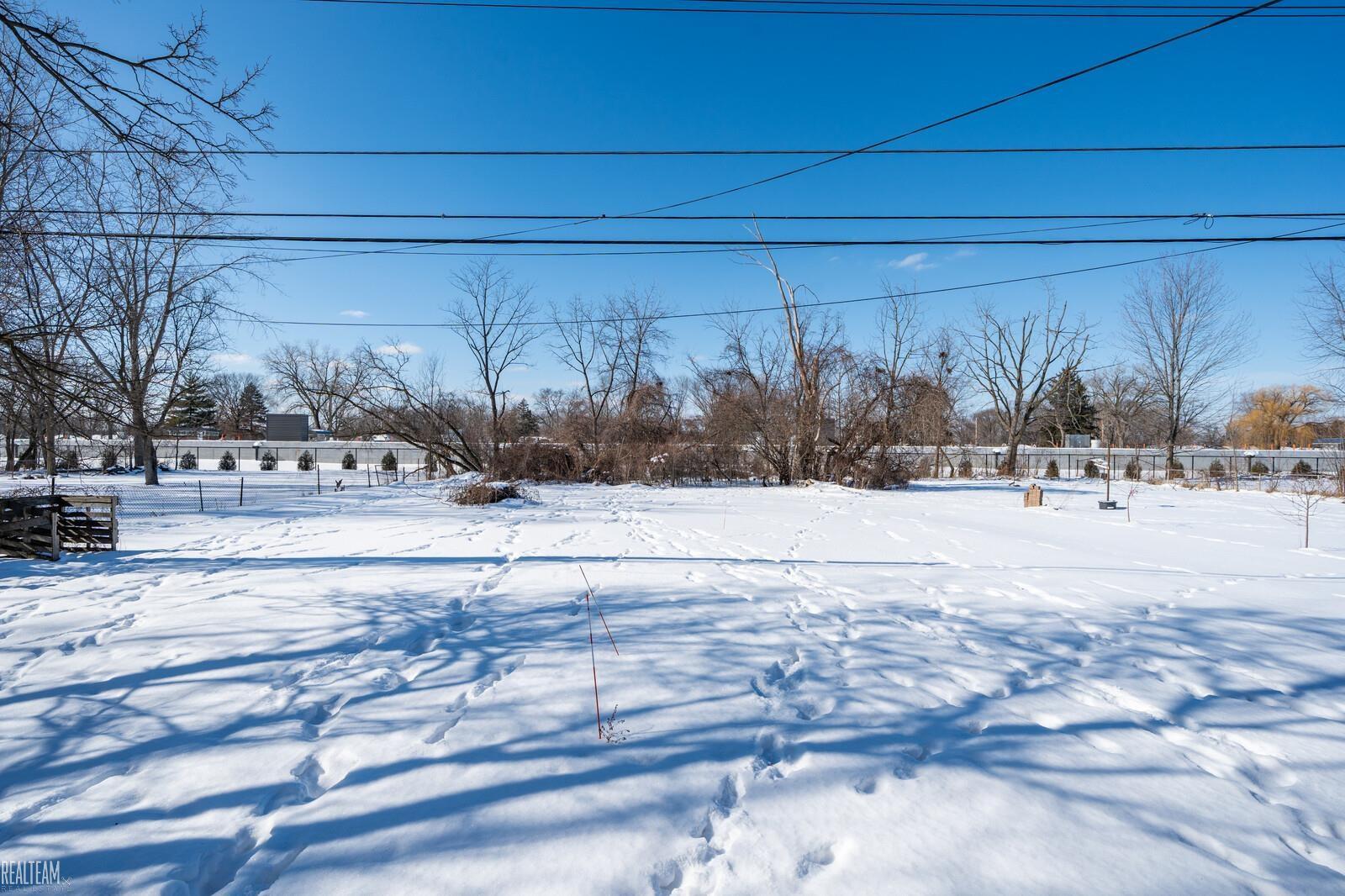 23391 Lawson Avenue photo 19