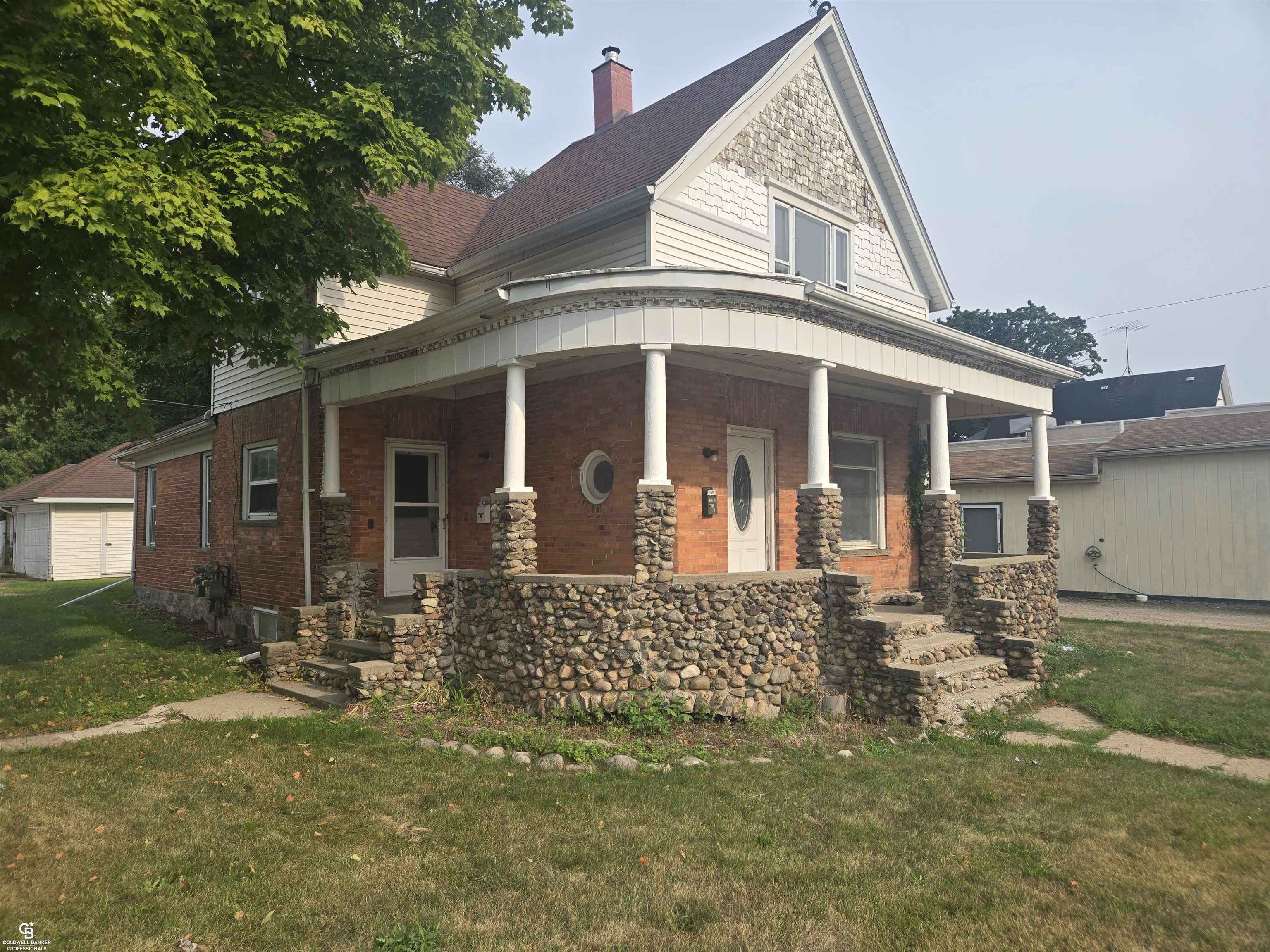 Photo 1 of Sale Pending at 202 S Main St, Yale, MI 48097 | MLS# 58050198911 | Listing updated on 2026-09-24
