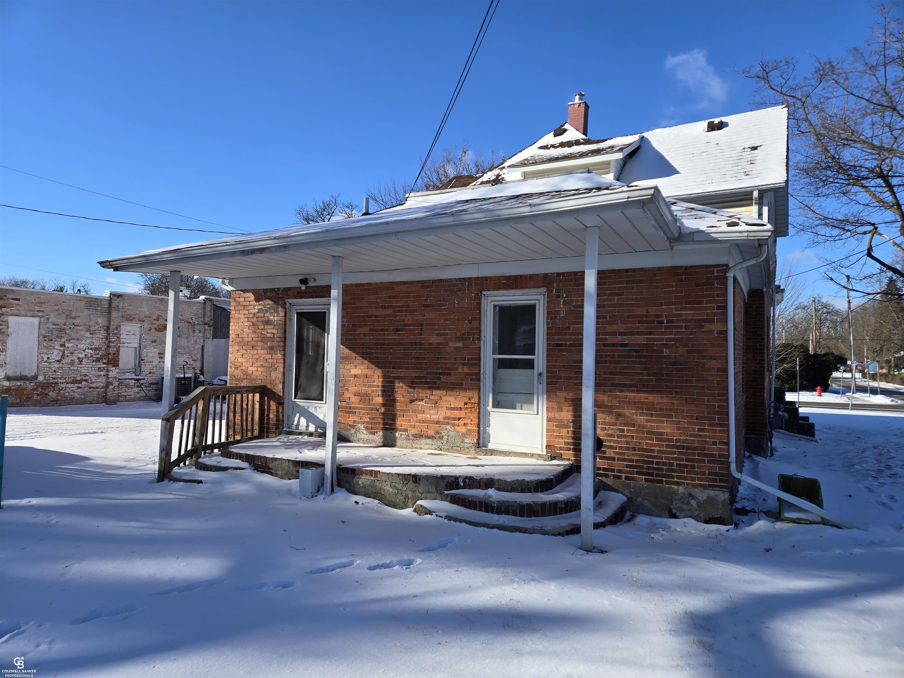 Homes for sale in Yale, MI | 202 S Main St, Yale, MI 48097 | MLS# 50198911