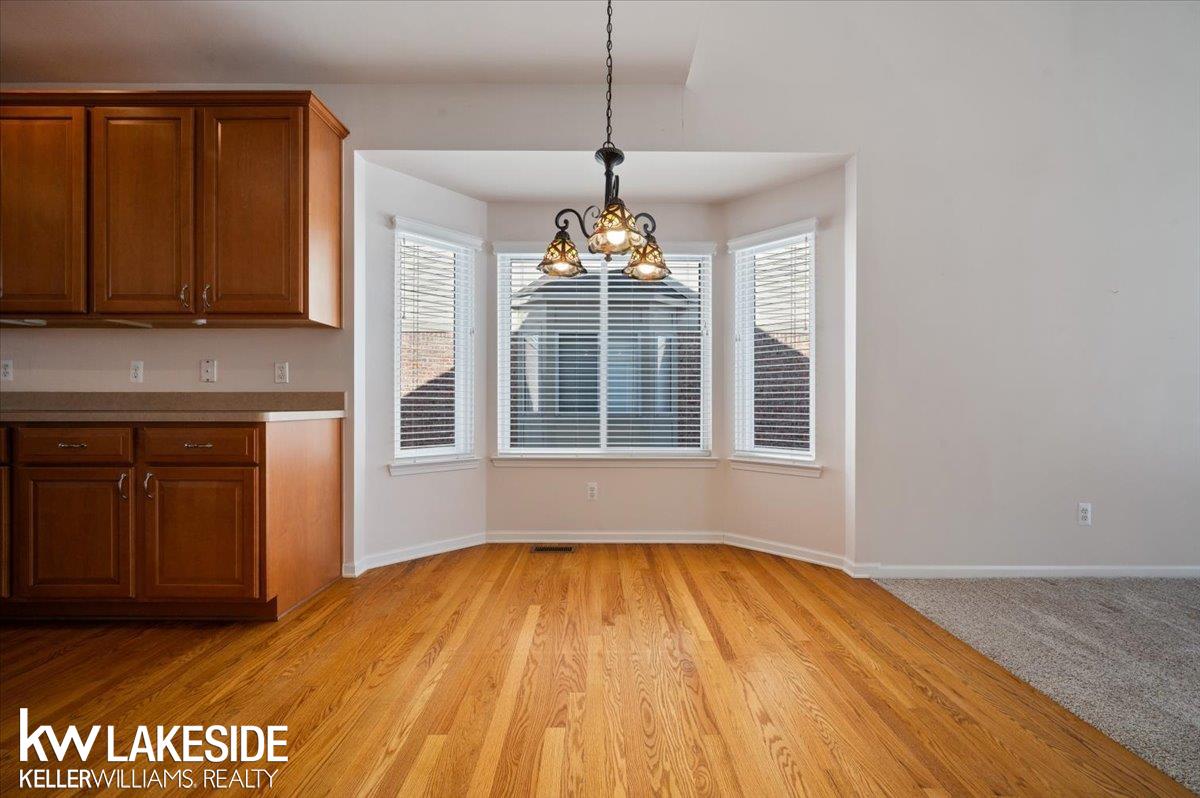 Clinton Township, MI, 48038