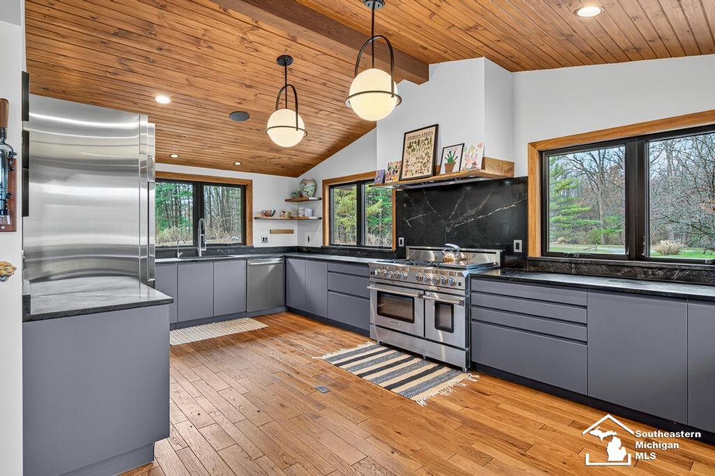 4270 Temperance Rd. Road, Ottawa Lake, MI, 49267