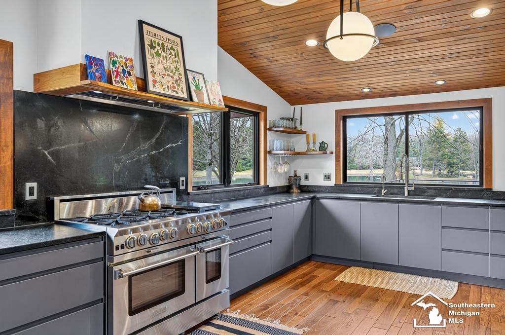 4270 Temperance Rd. Road, Ottawa Lake, MI, 49267