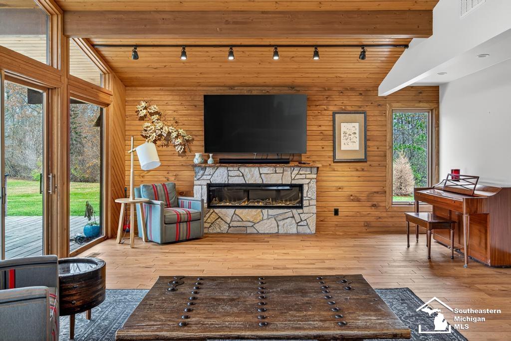 4270 Temperance Rd. Road, Ottawa Lake, MI, 49267