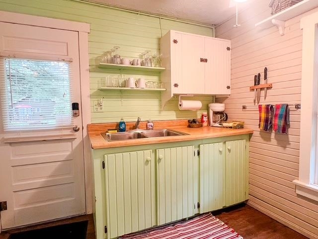 102 John Drive, Harrison, MI, 48625