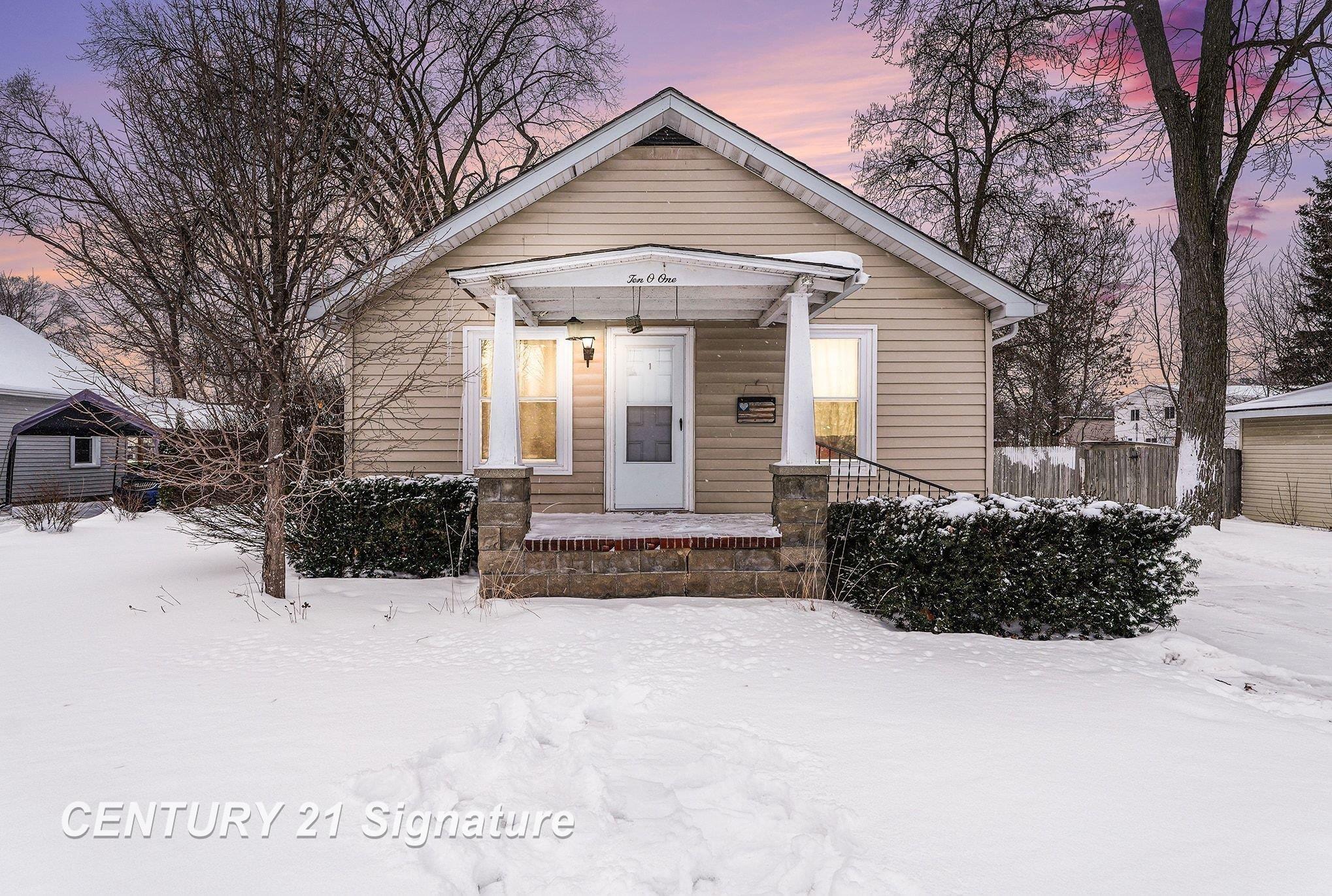 Homes for sale in Midland Charter Township Midland, MI | 1001 Fournie Ct, Midland Charter Township Midland, MI 48640 | MLS# 61050198957