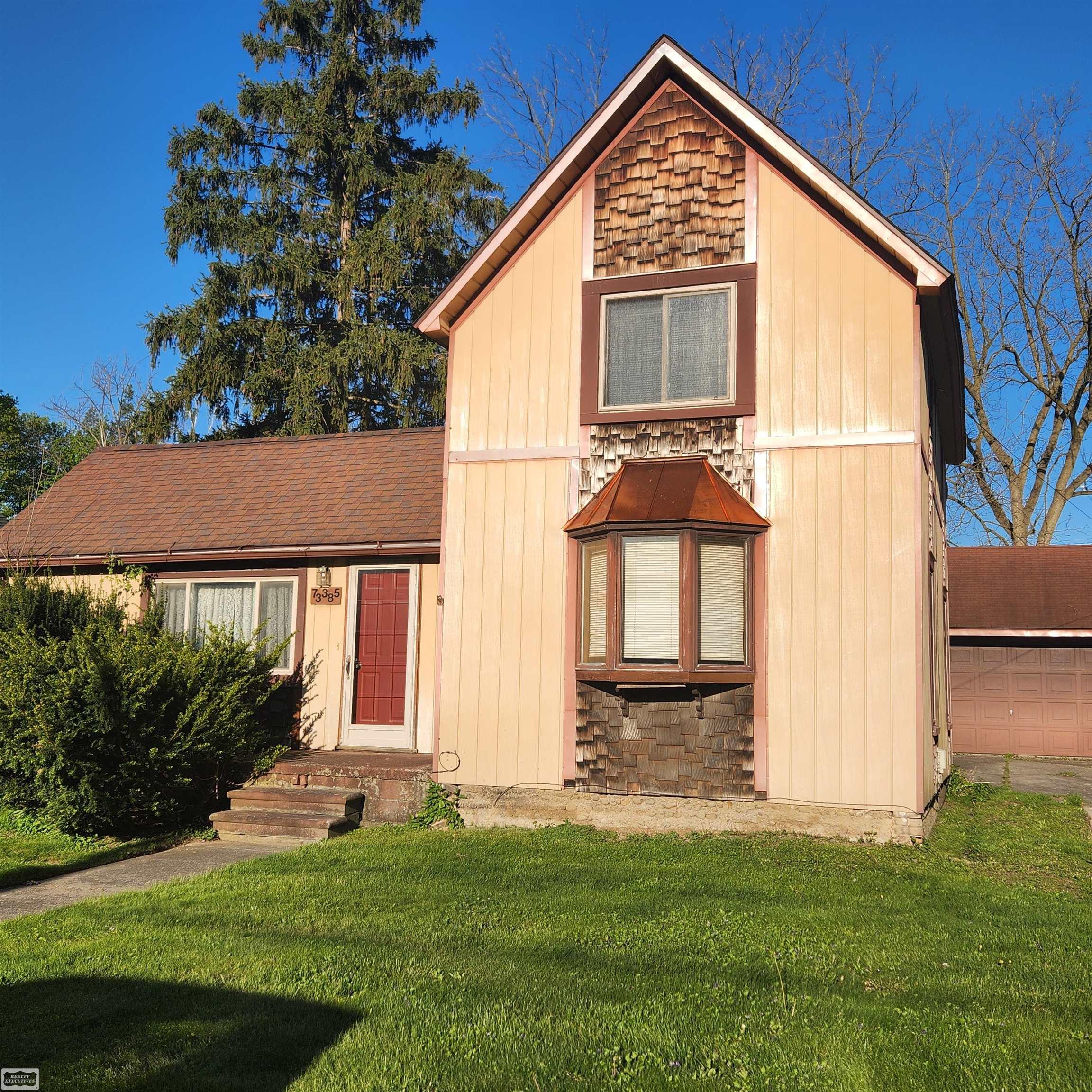 Homes for sale in Armada Village Macomb, MI | 73385 Floral St, Armada Village Macomb, MI 48005 | MLS# 58050198960