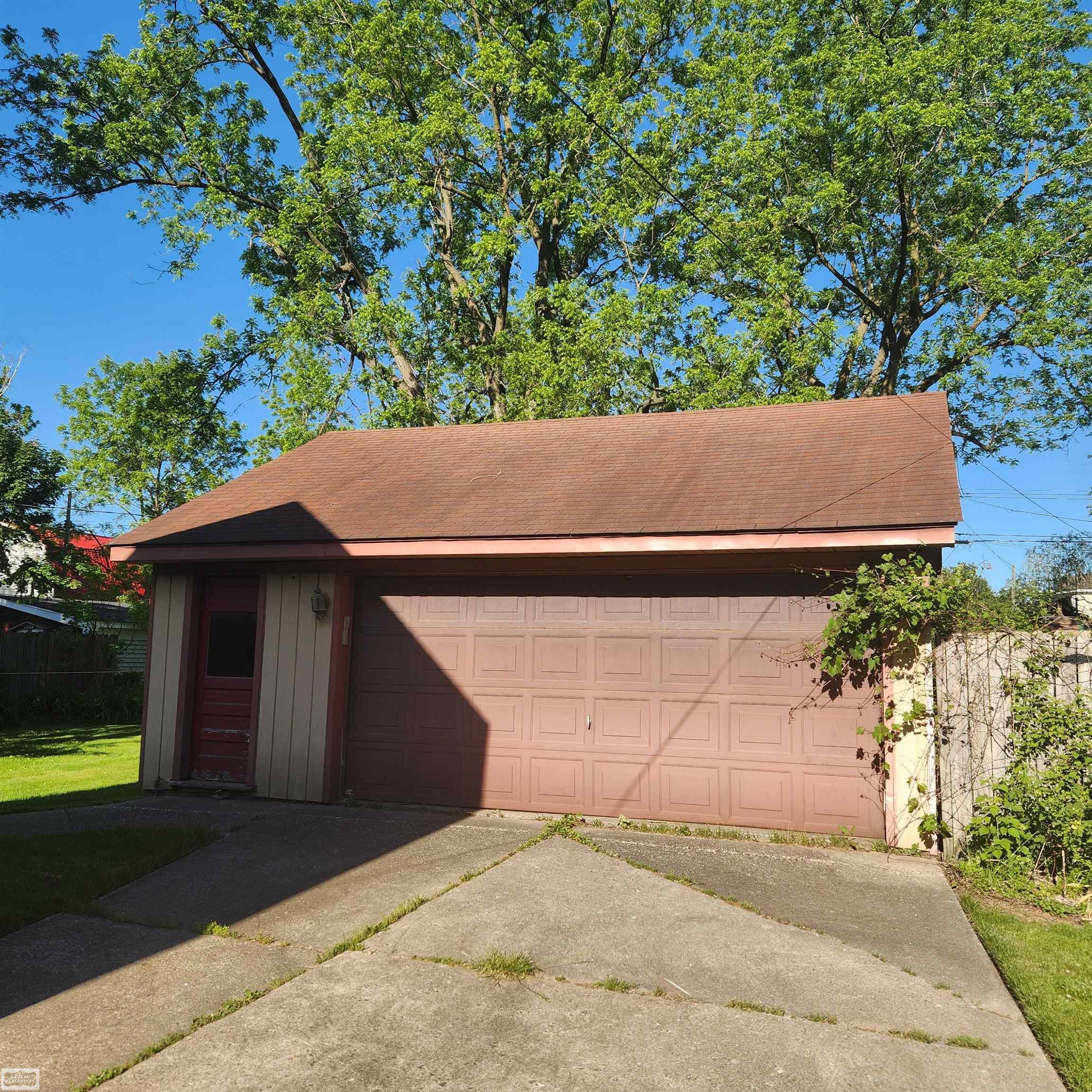 Homes for sale in Armada Village Macomb, MI | 73385 Floral St, Armada Village Macomb, MI 48005 | MLS# 58050198960